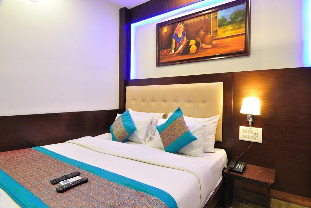 Nirmal Mahal - Paharganj - Hotel