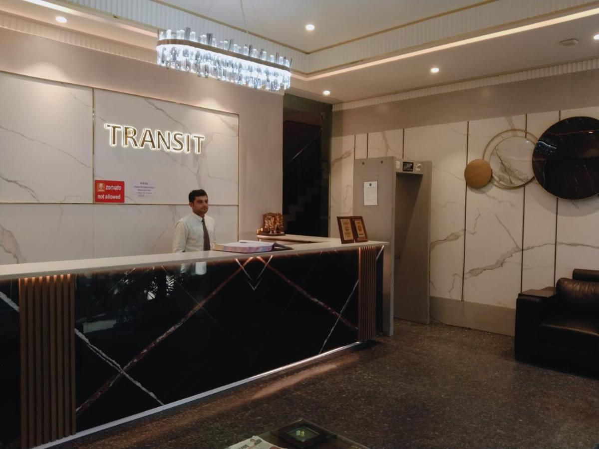 Hotel Transit Near Delhi Airport 3*