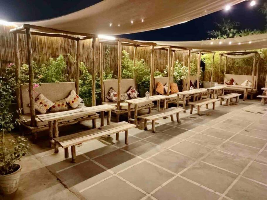Bo-teak Private Floor - Dwarka New Delhi