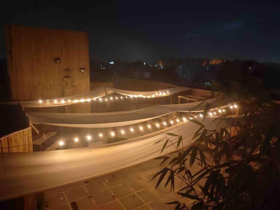 Bo-teak Private Floor - Dwarka * New Delhi