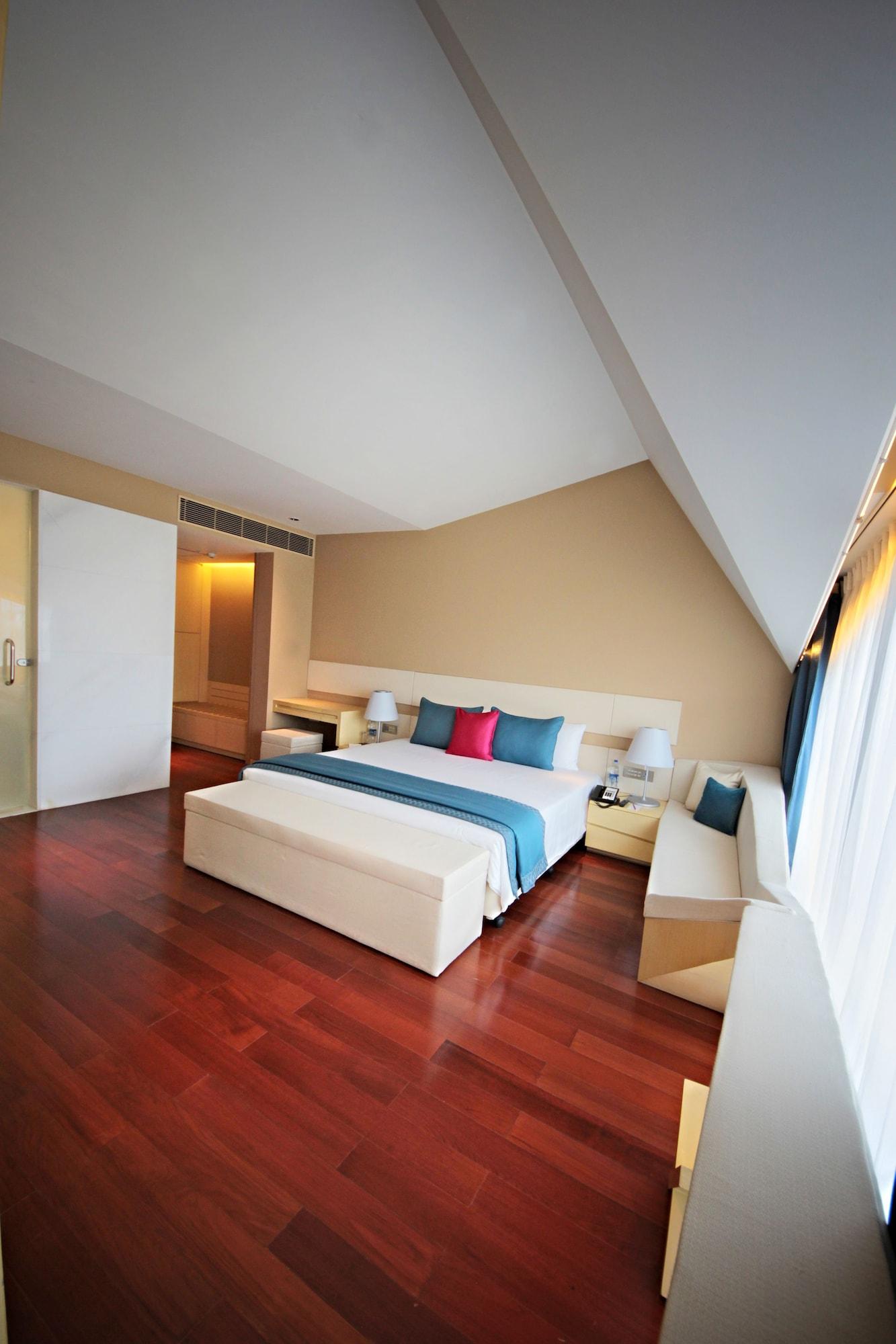 Vivanta New Delhi, Dwarka Hotel 5*
