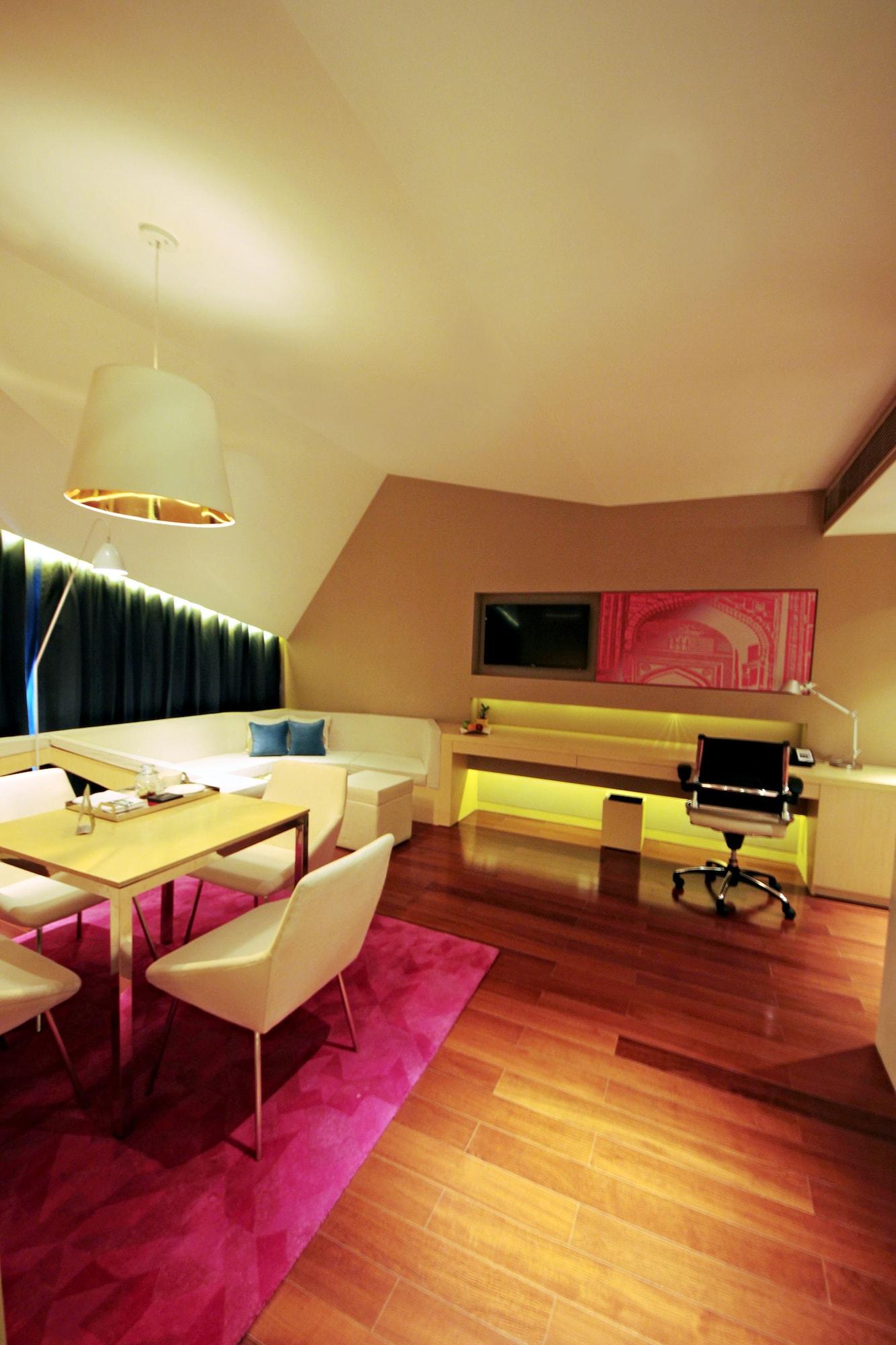 Vivanta New Delhi, Dwarka Hotel 5*