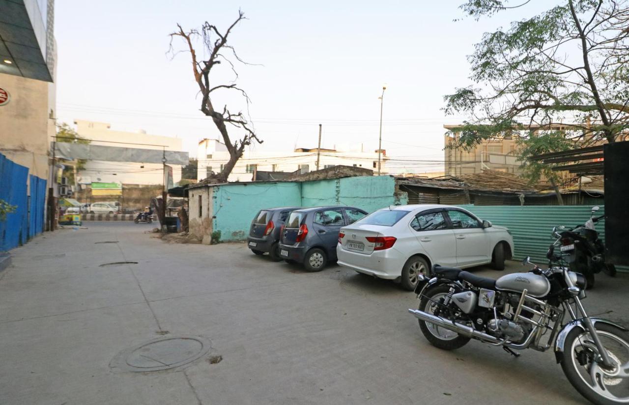 D'capitol Suites Delhi Aerocity 4*