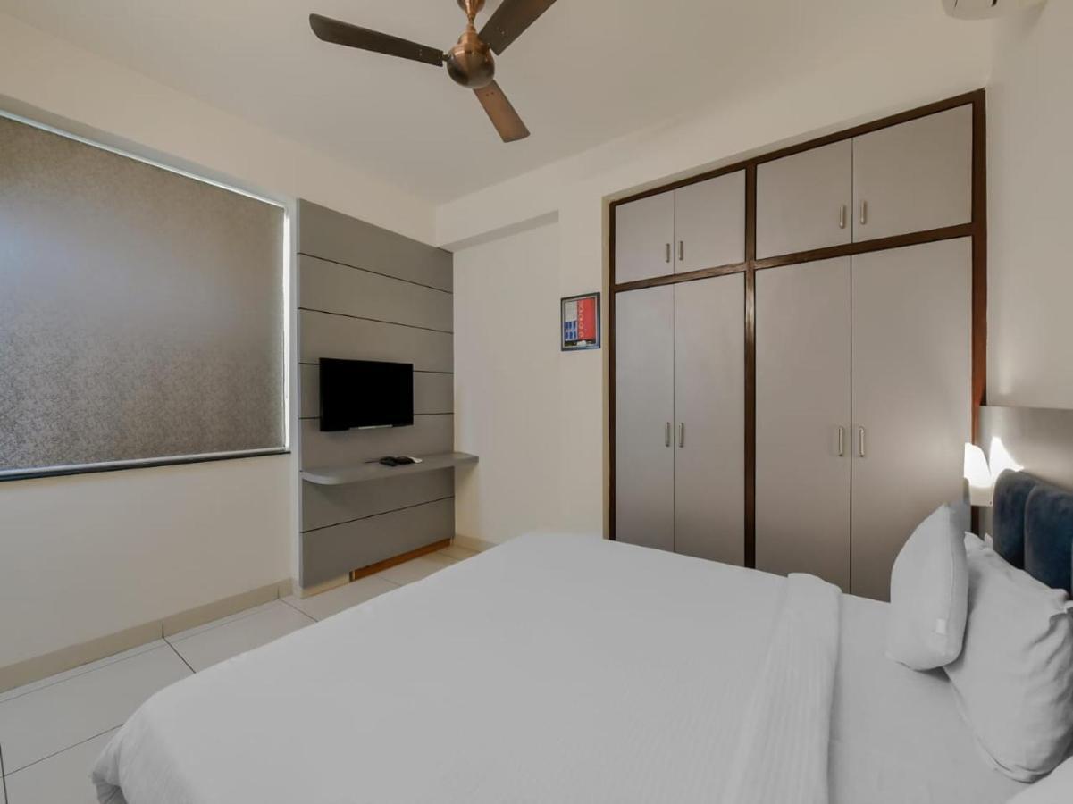 Oaks Plaza 4*