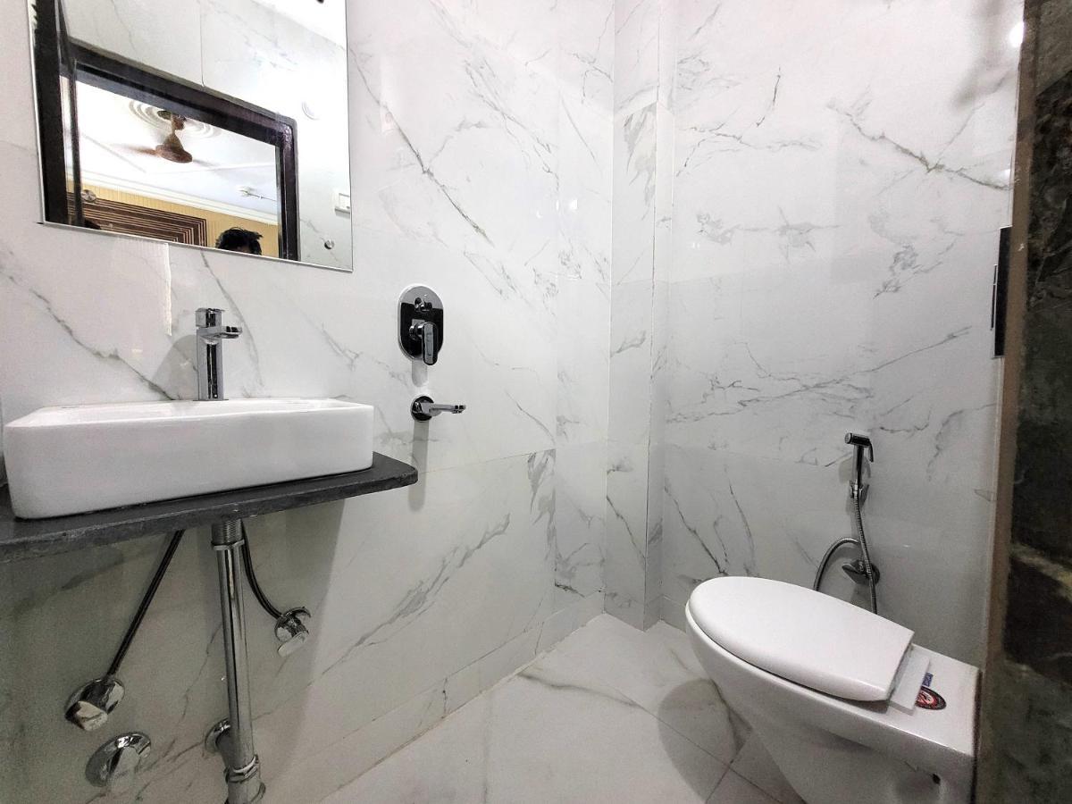 Anchal Dx Hotel 3*