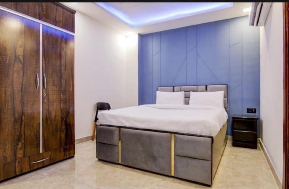 Hotel Oyo Luxury Retreat New Delhi
