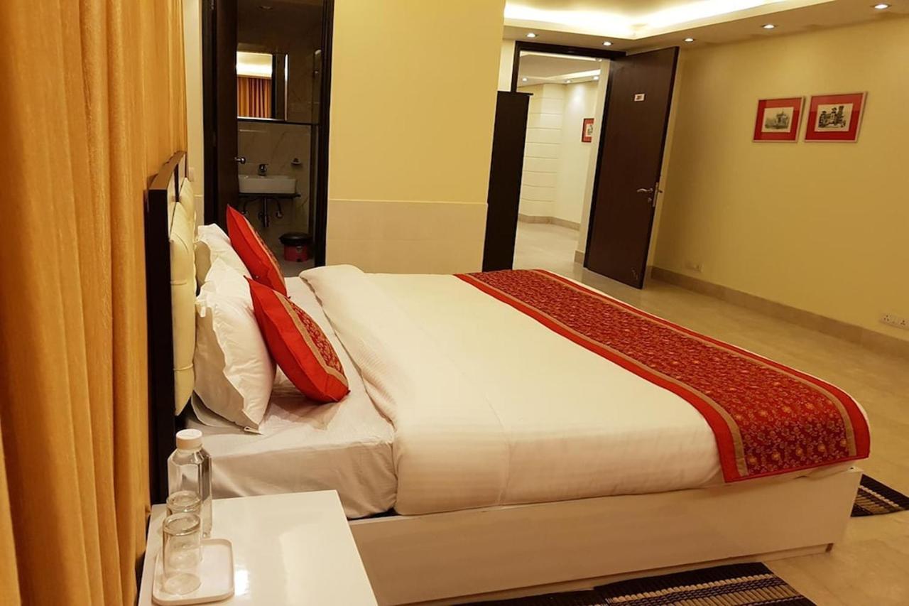 Greenleaf And Suites, Kalkaji 3*