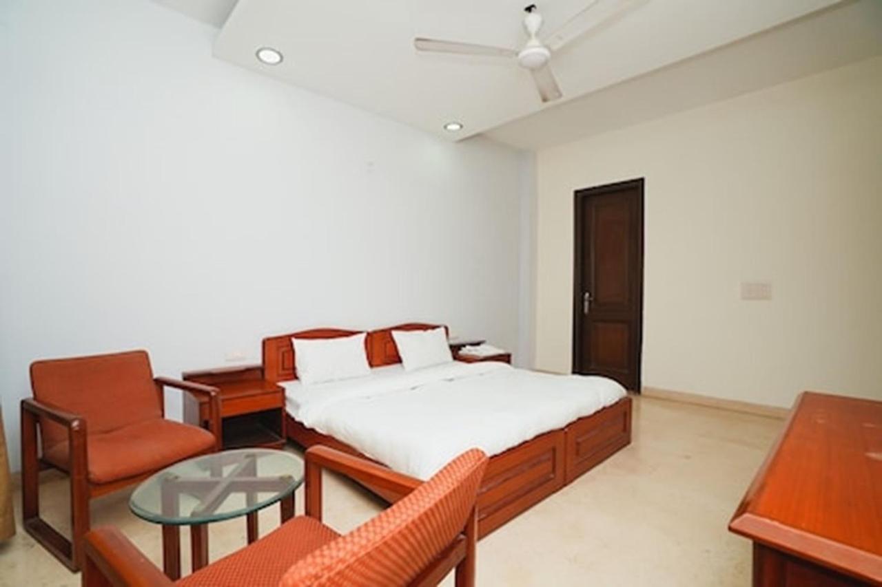 Greenleaf And Suites, Kalkaji Hotel