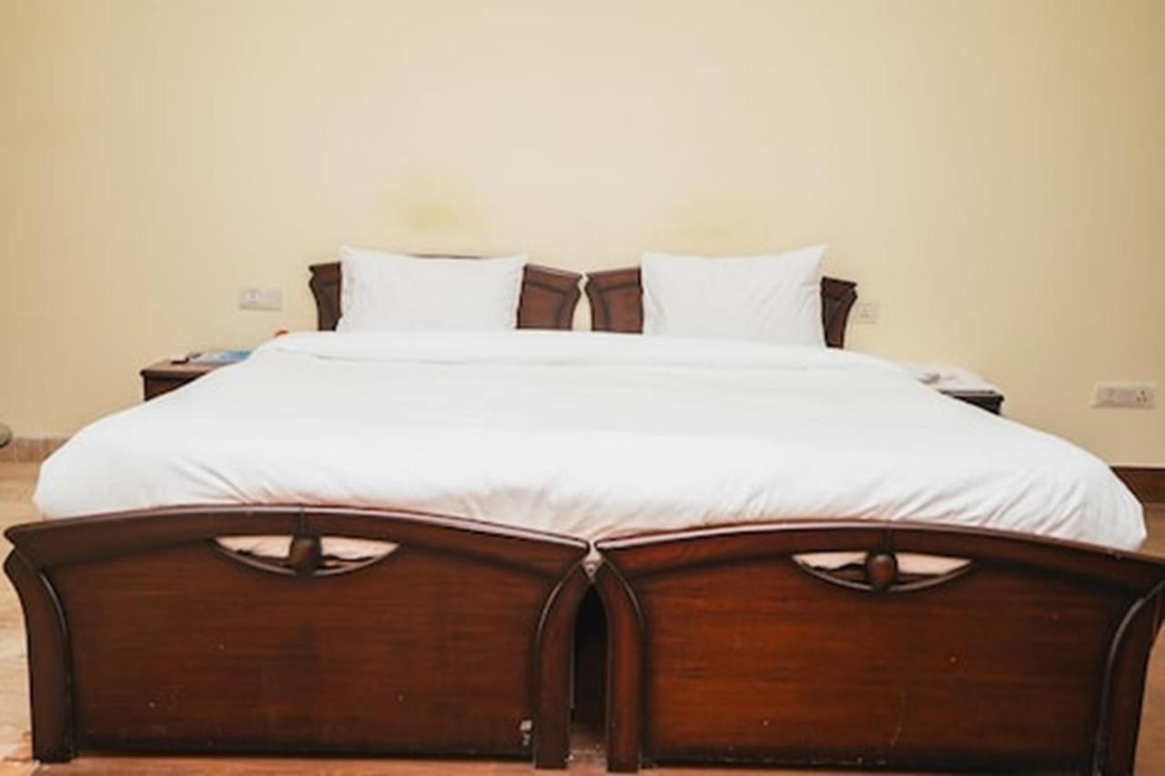 Greenleaf And Suites, Kalkaji New Delhi