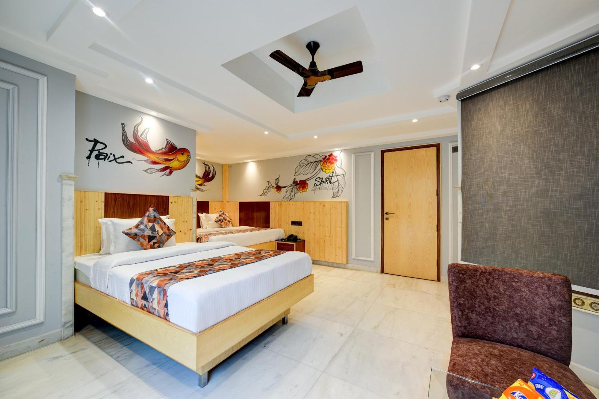 Hotel Yes Please -new Delhi