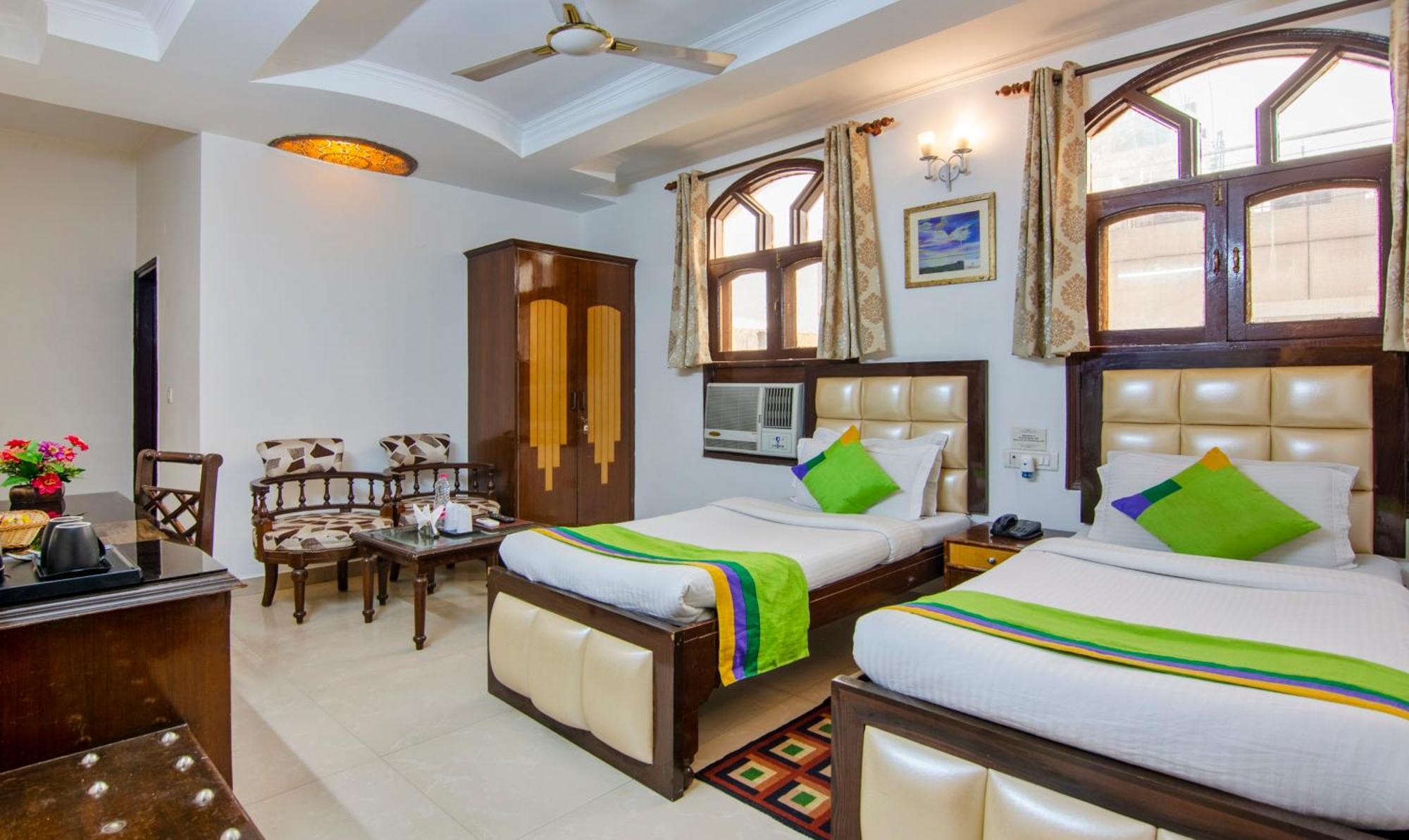 Hotel Treebo Paras International Delhi (National Capital Territory of India)