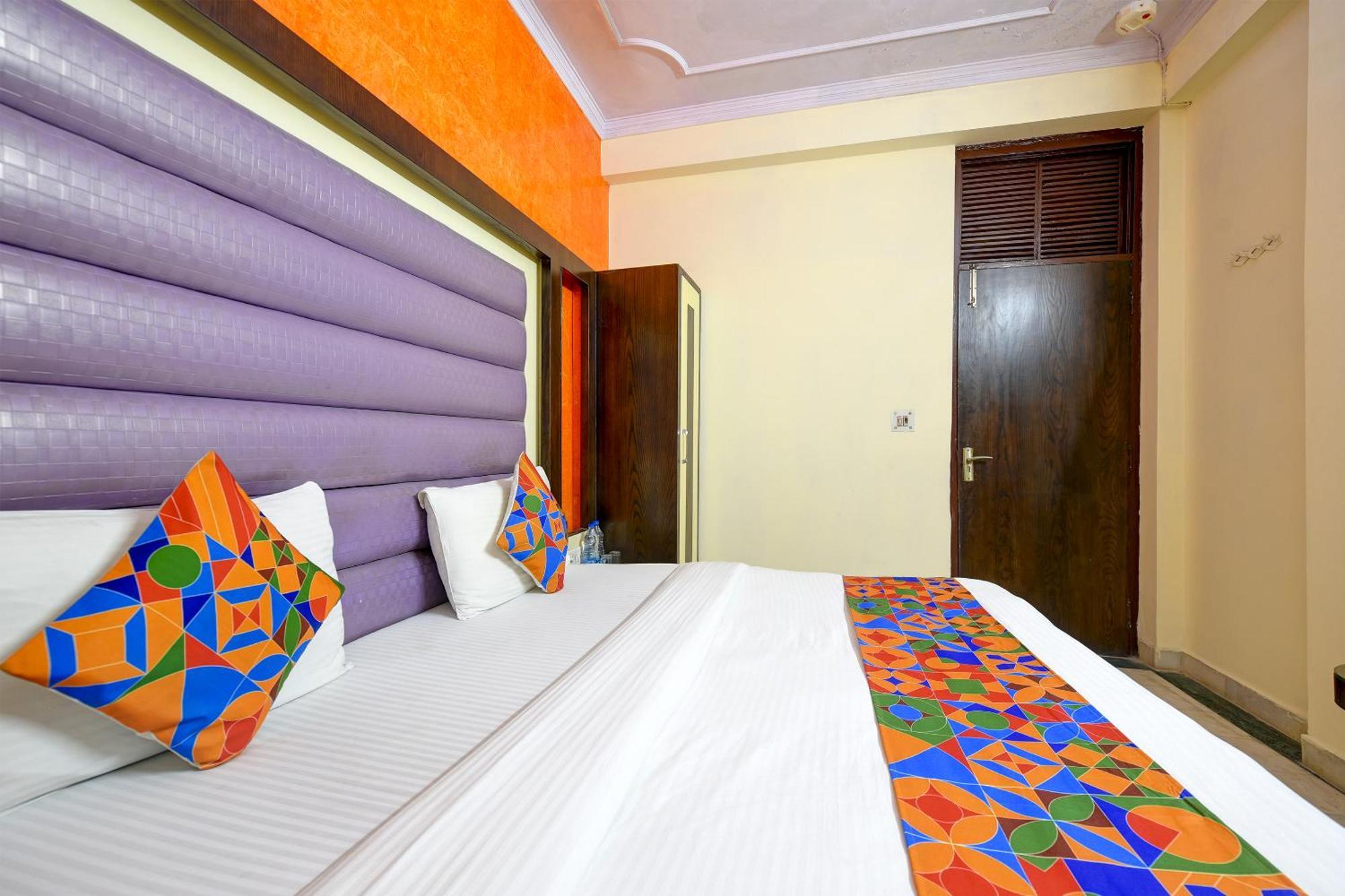 Star Paradise Guest house New Delhi