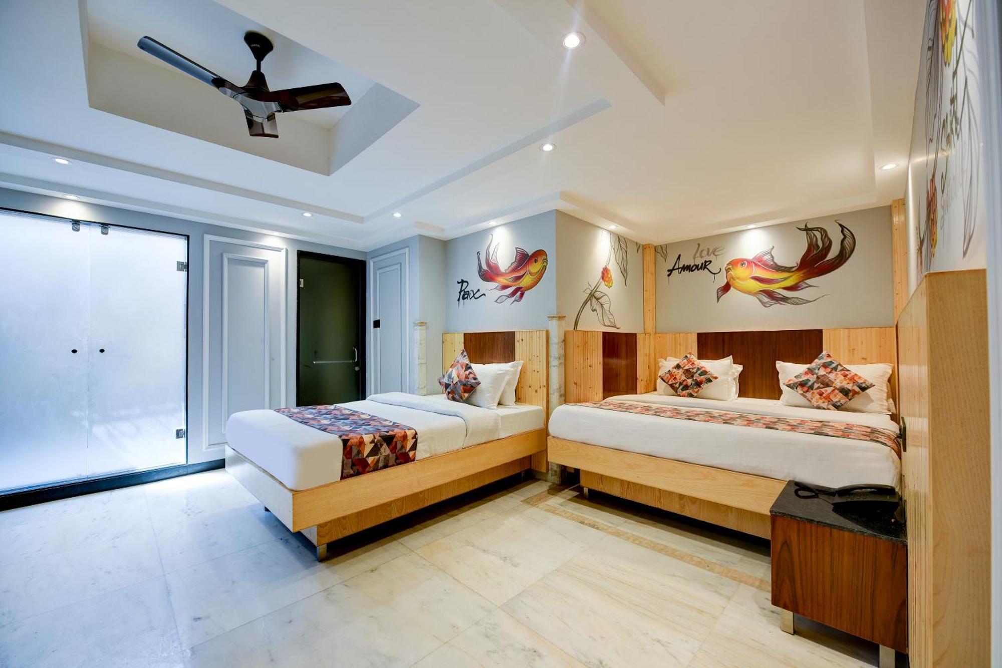 Hotel Yes Please -new Delhi