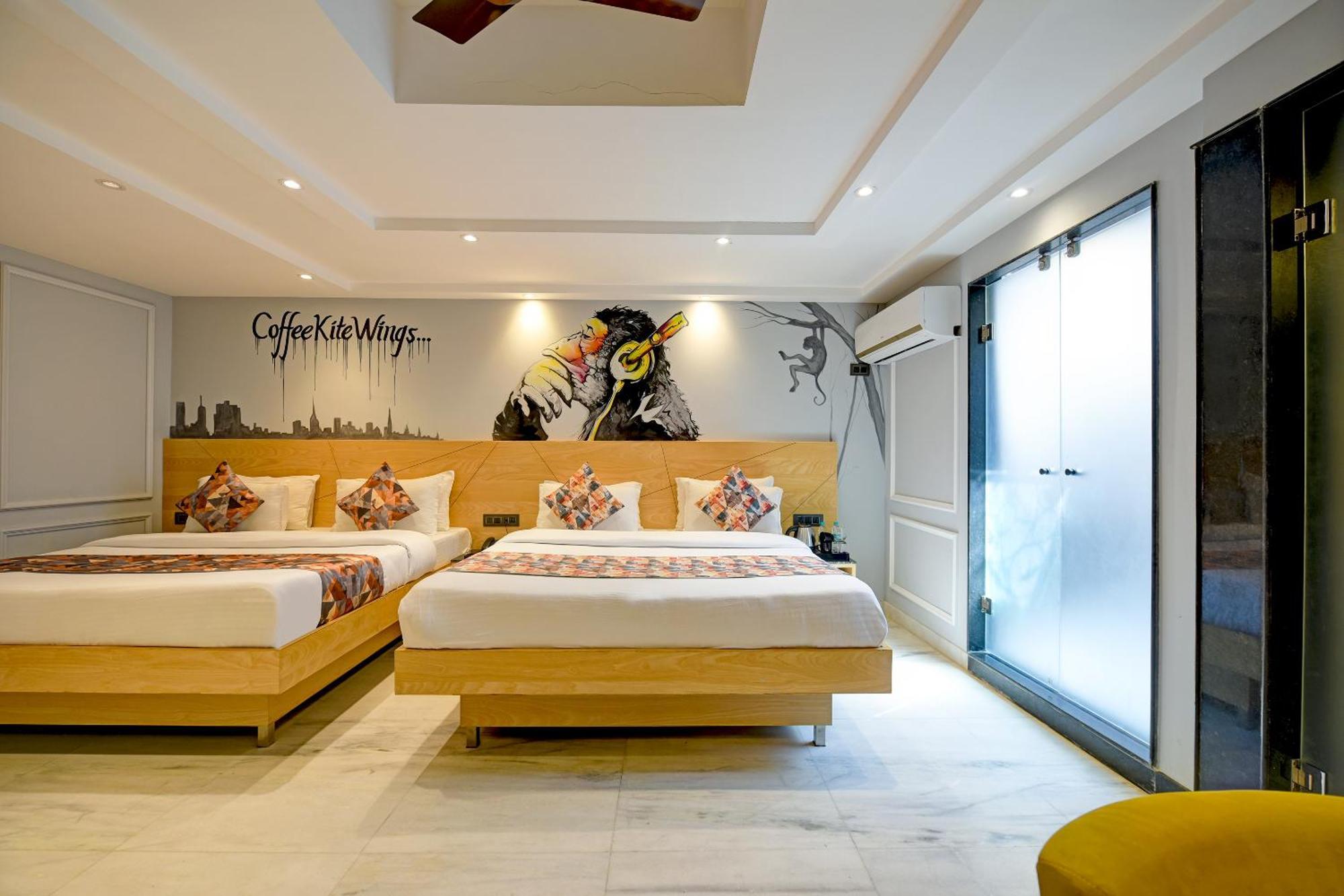 Hotel Yes Please -new Delhi