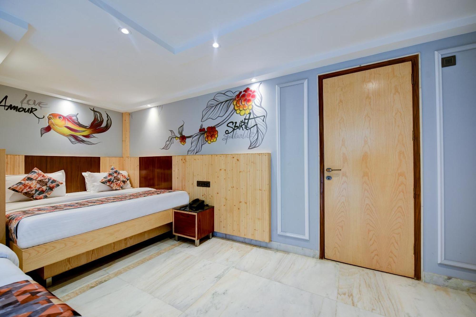 Yes Please -new Delhi Hotel 4*