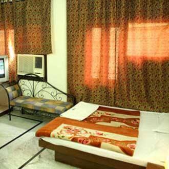 Richmond Hotel 3*
