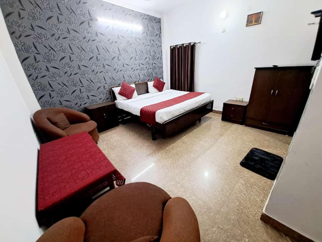 Atlas Near Igi Airport T3 Homestay *