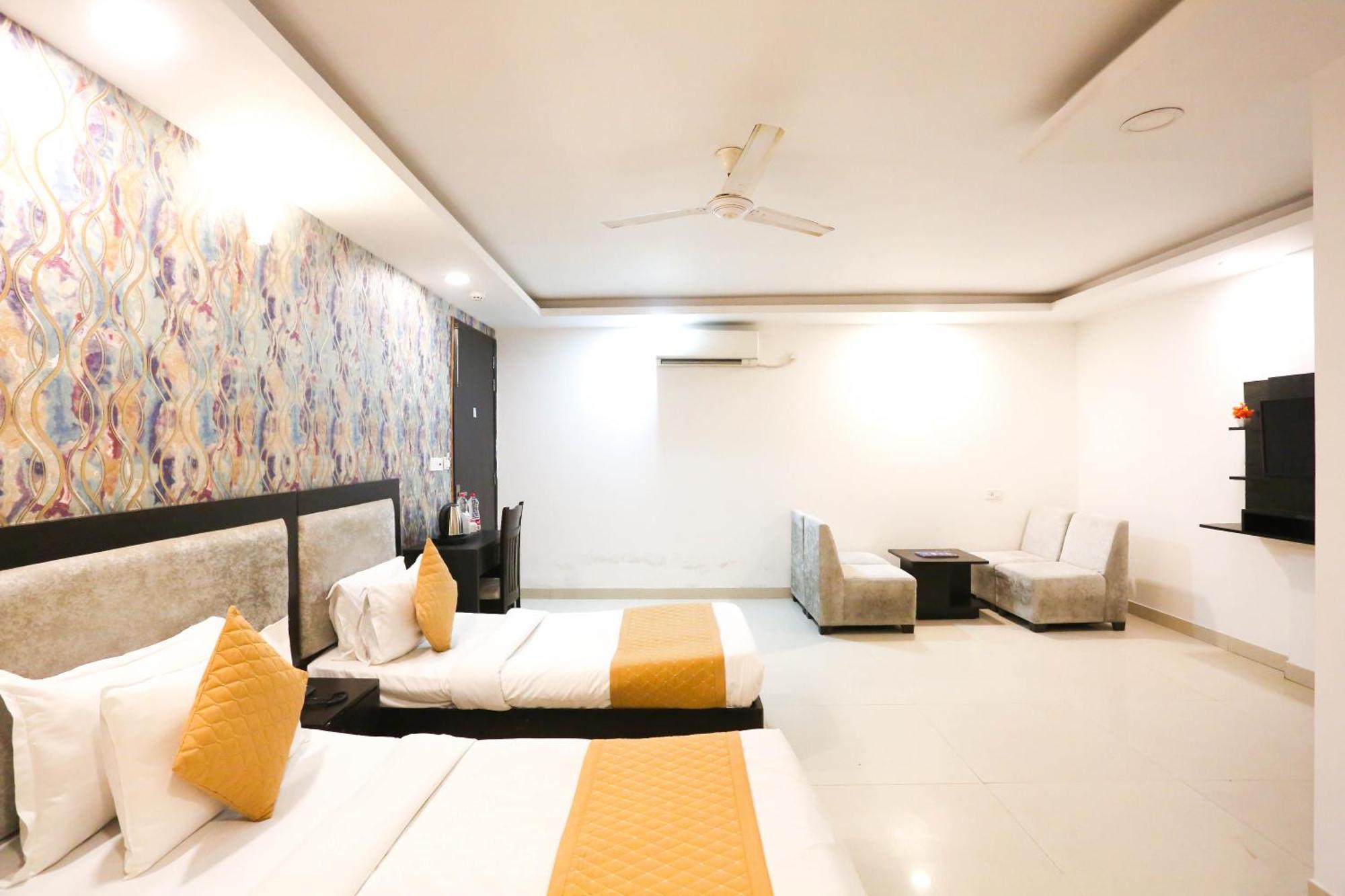 Hotel Aashiyana