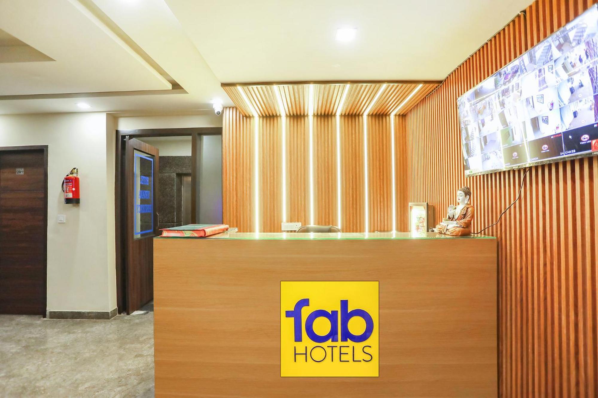 Fabhotel Nirvana Residency