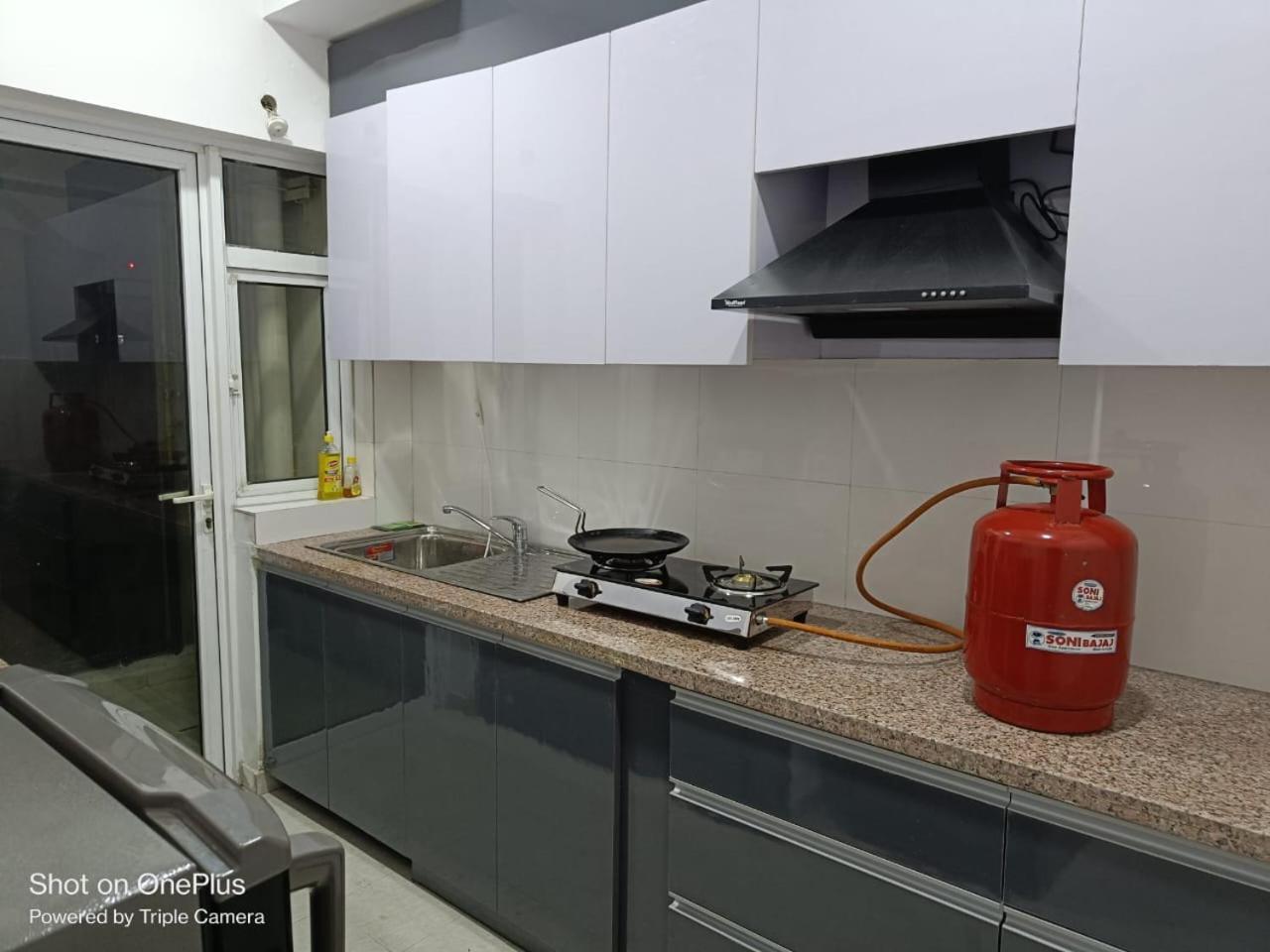 Bnbbuddy Aarohi Homes 3 Bhk West Delhi * New Delhi