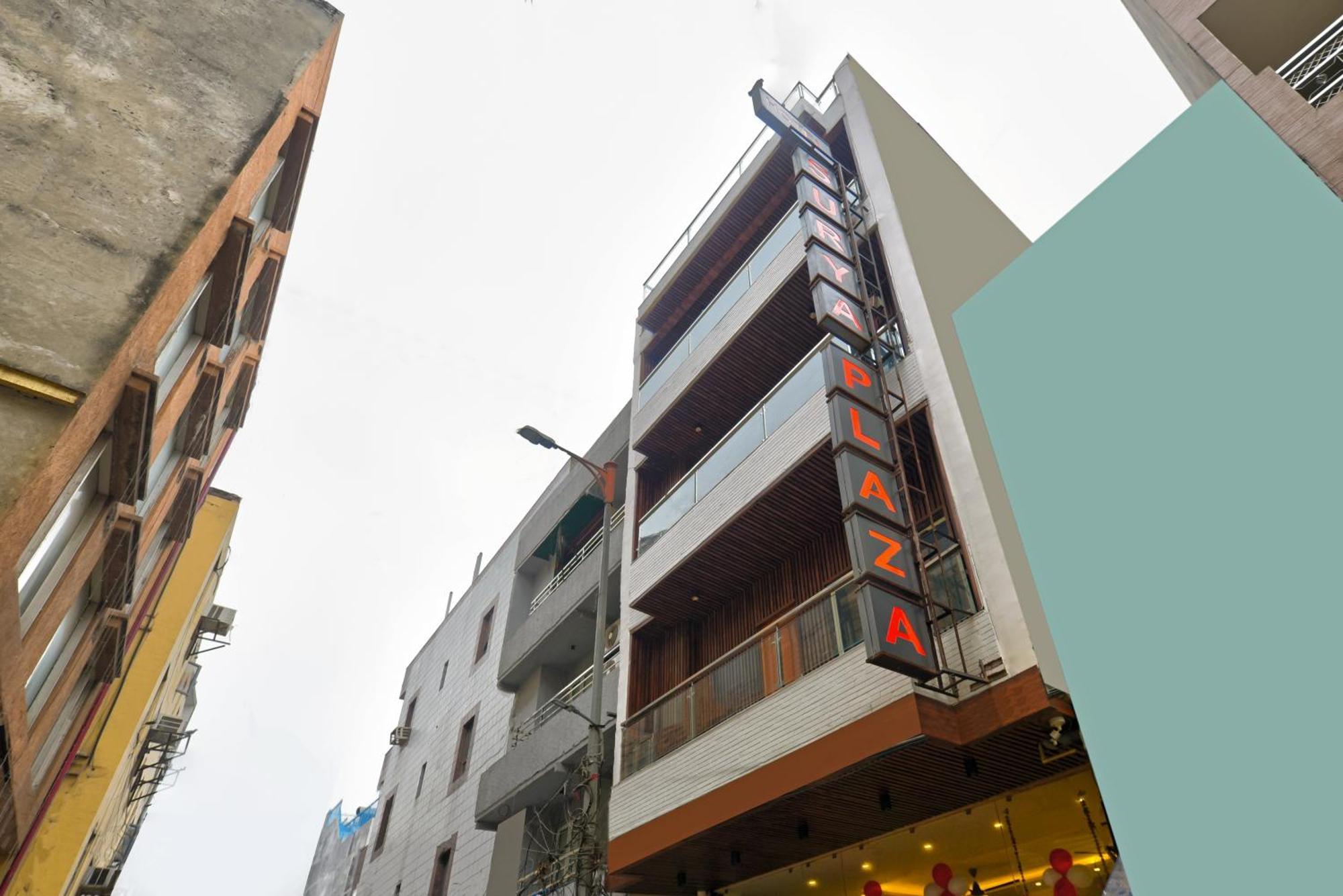 Hotel Surya Plaza