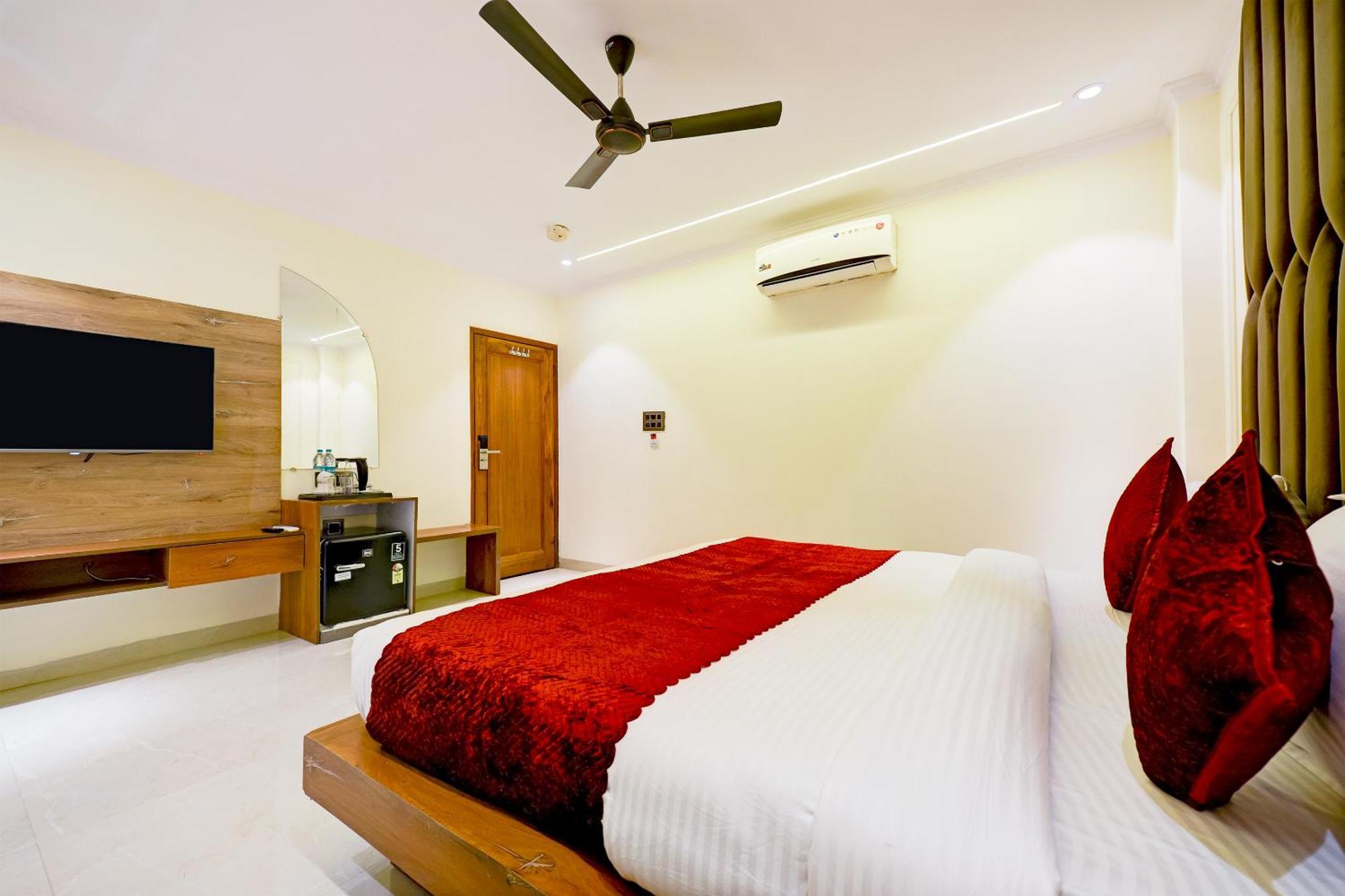 Hotel Surya Plaza *