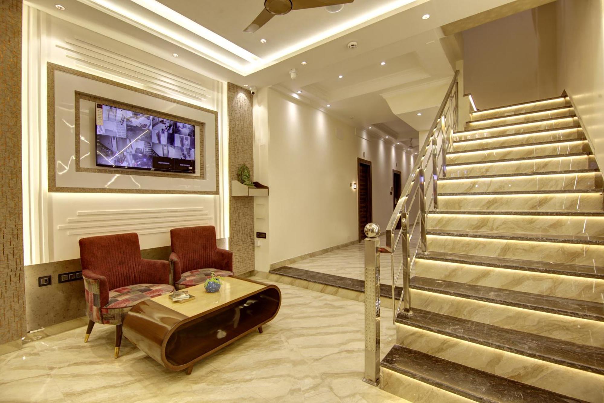Hotel Bless - Near Connaught Place