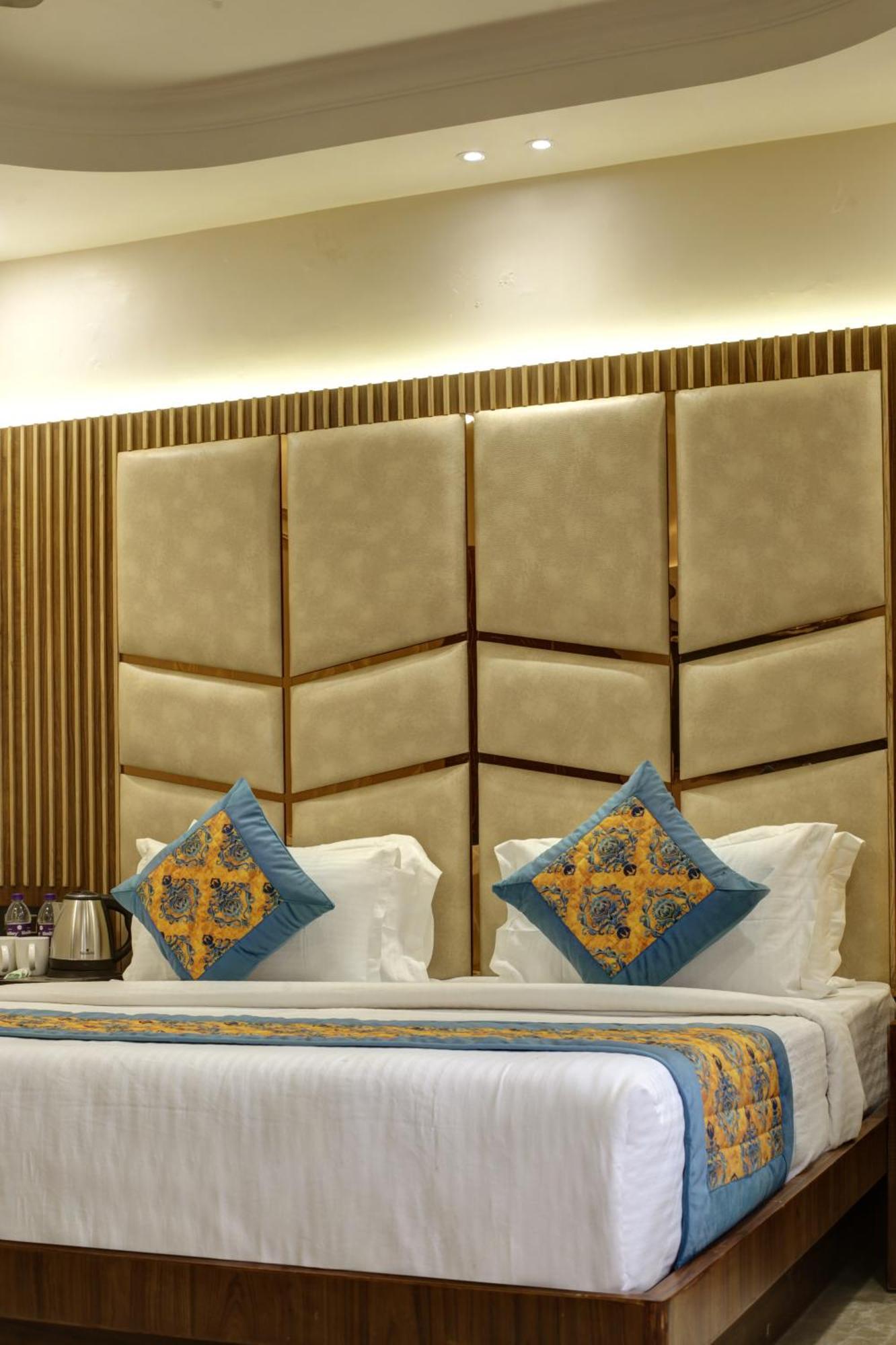 Hotel Bless - Near Connaught Place Nova Deli