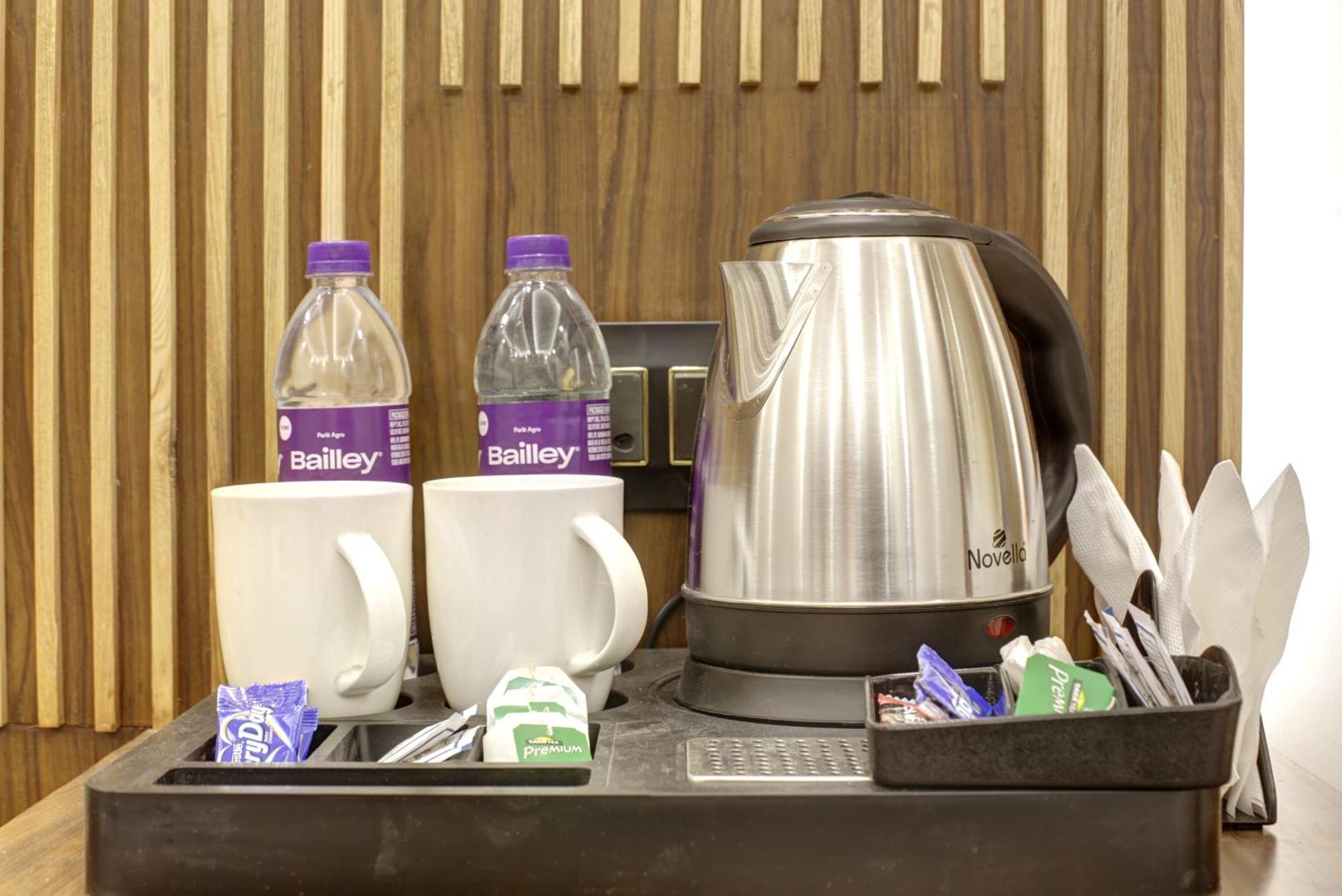 Hotel Bless - Near Connaught Place