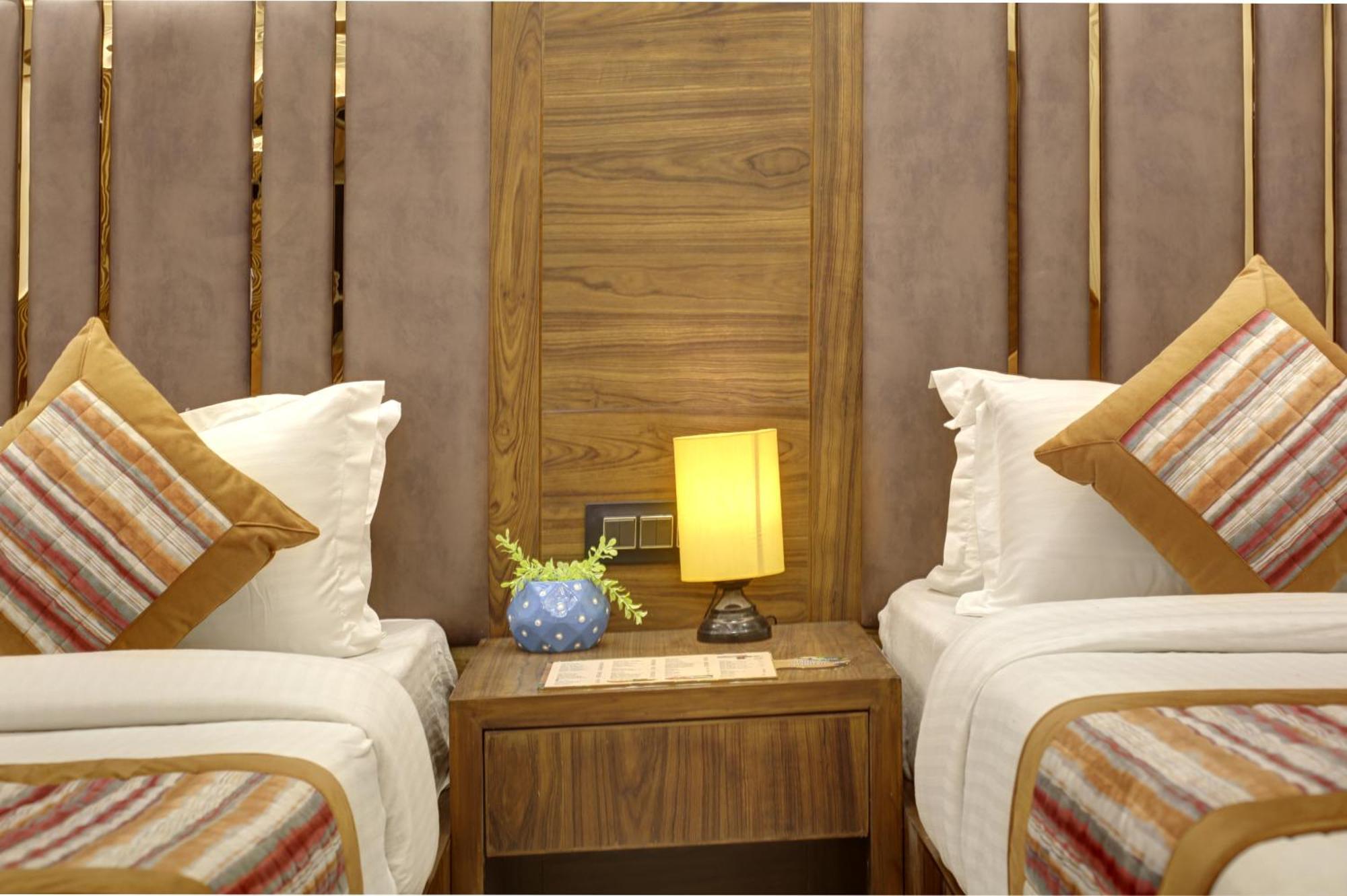 Hotel Bless - Near Connaught Place 4*