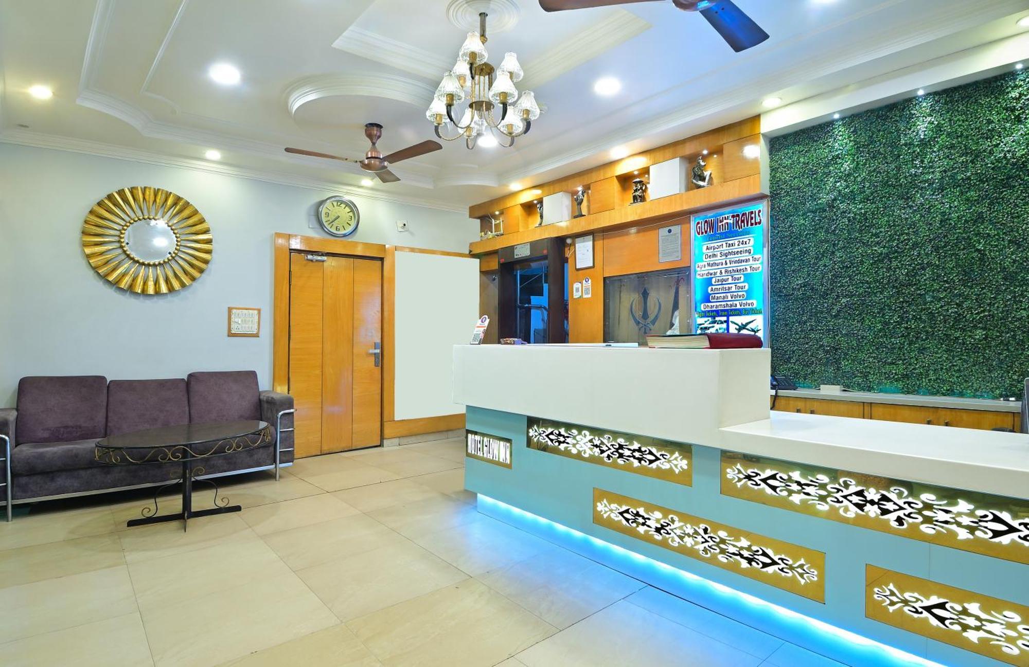 Glow Paharganj-3 Mins Walk From Railway Station 3*
