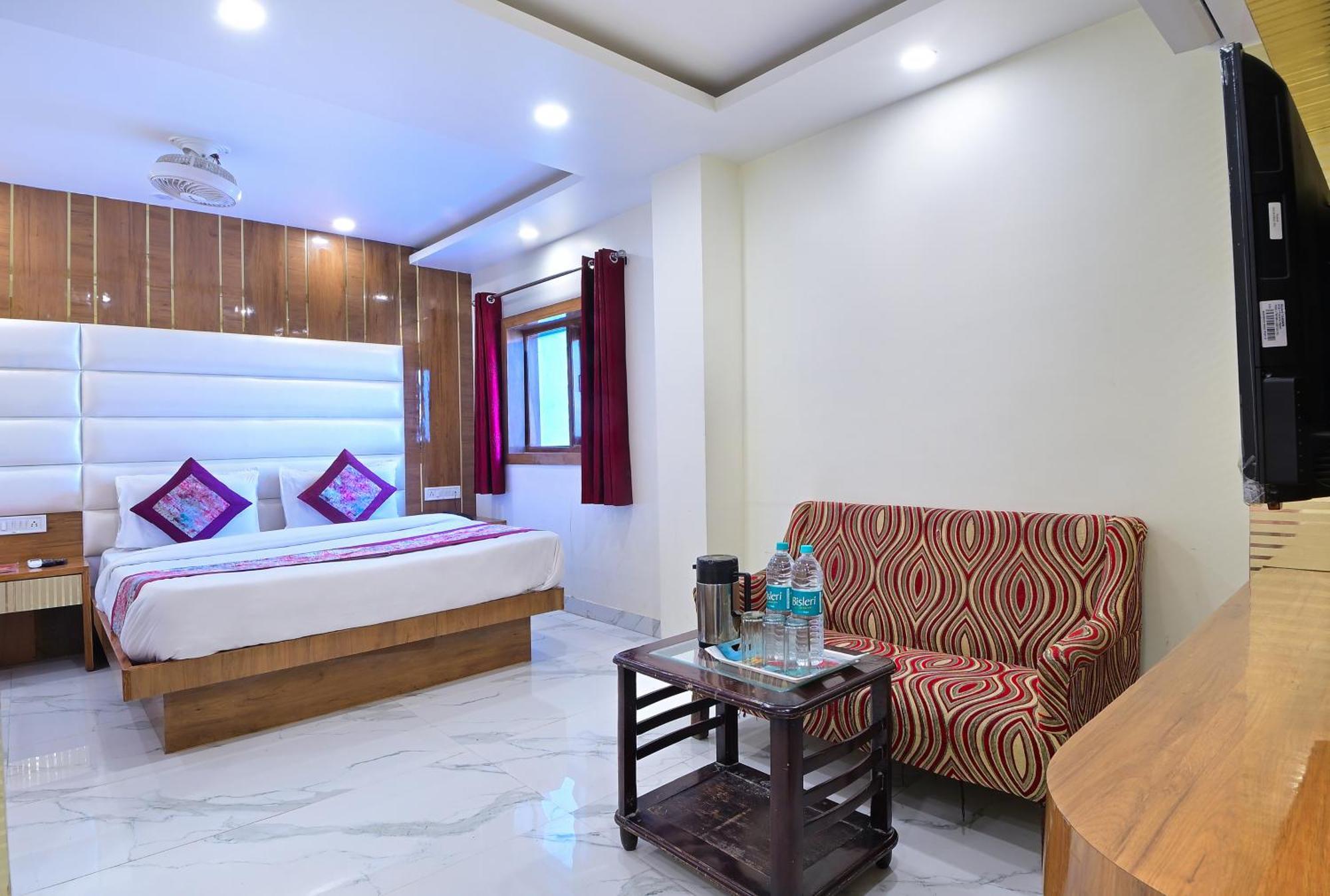 Hotel Glow Paharganj-3 Mins Walk From Railway Station New Delhi