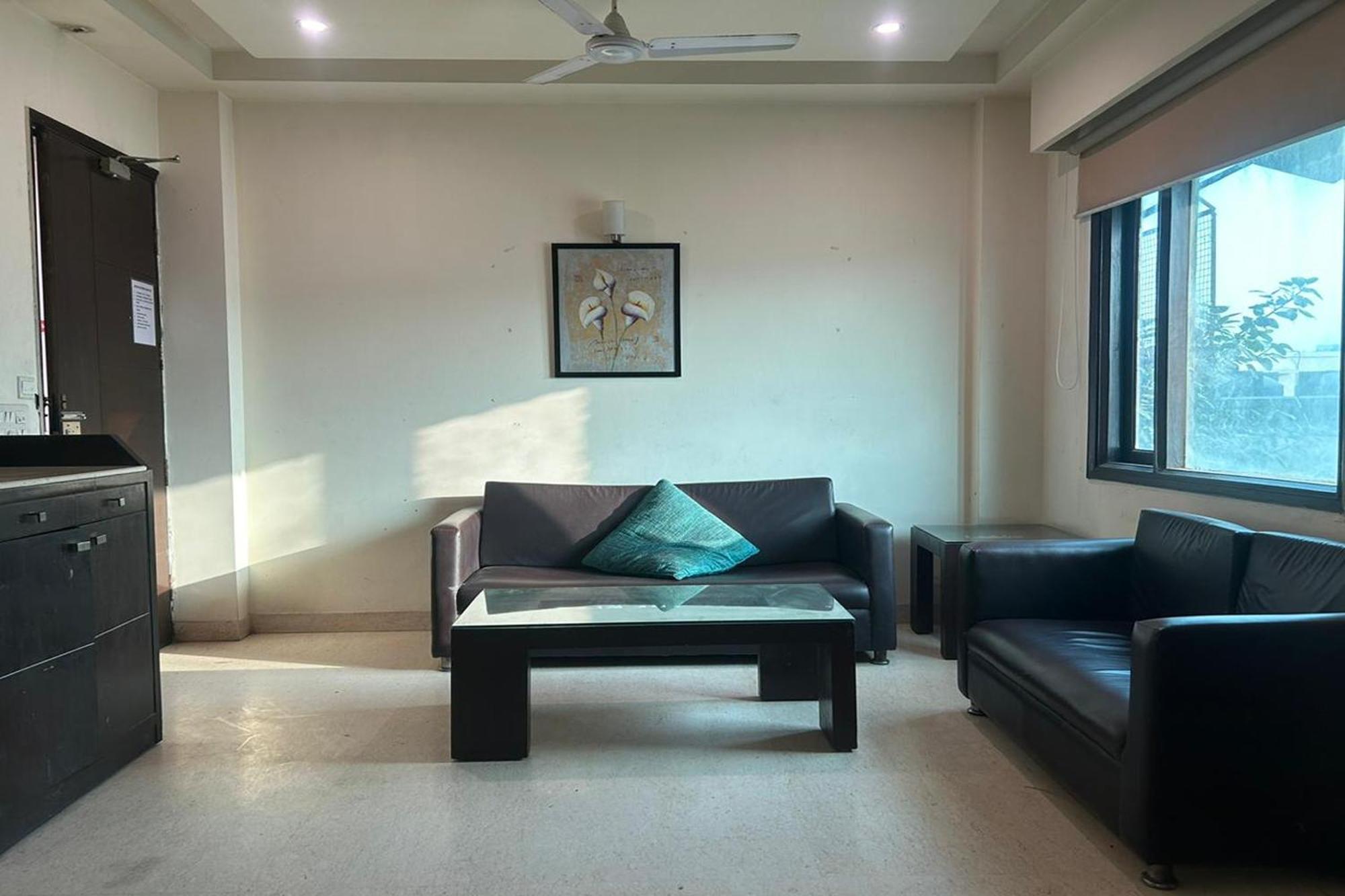 The Metropolis Near Rk Ashram Metro Station