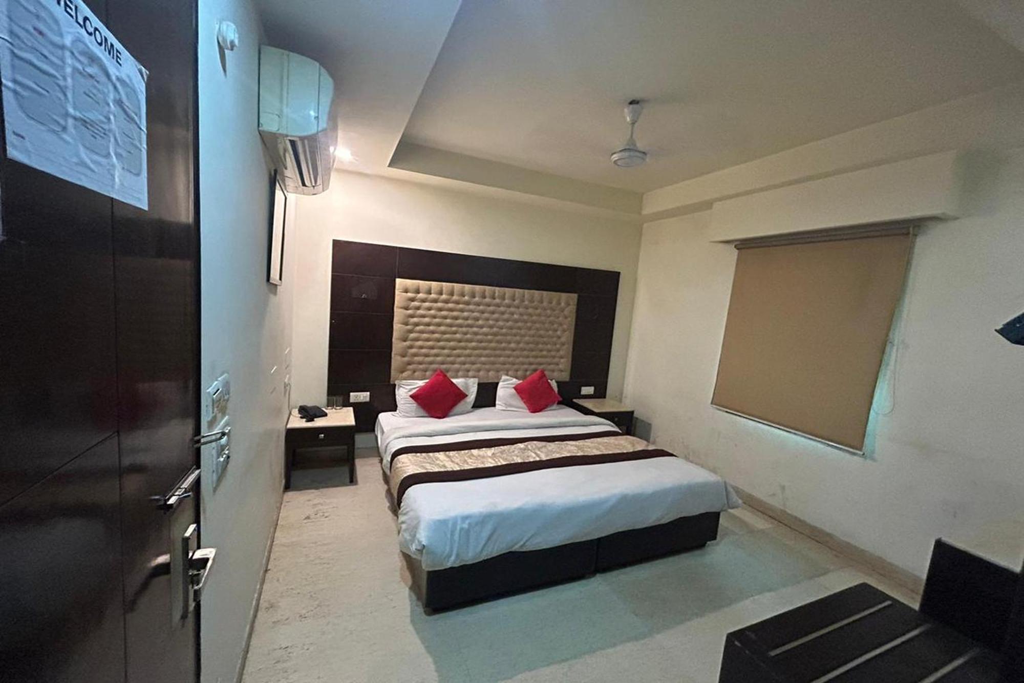 The Metropolis Near Rk Ashram Metro Station New Delhi