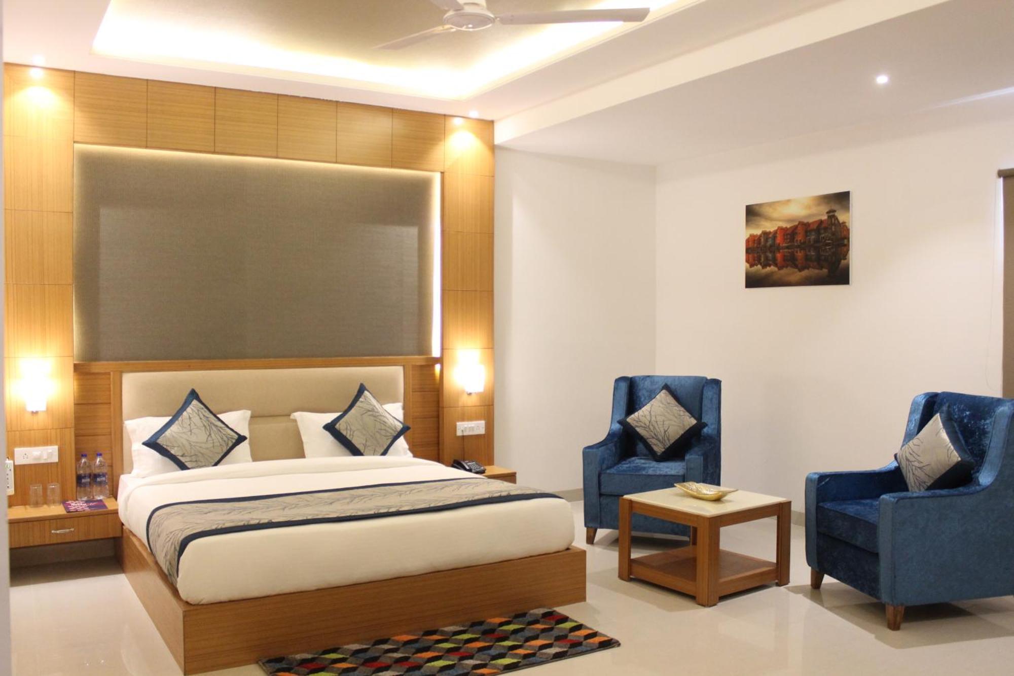 Transit Near Delhi Airport 3*