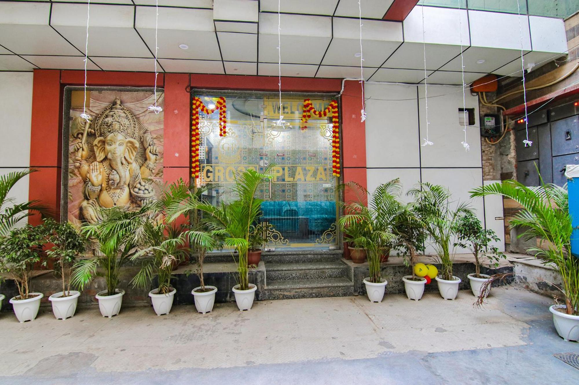 Hotel Fabexpress Gross Plaza 4*
