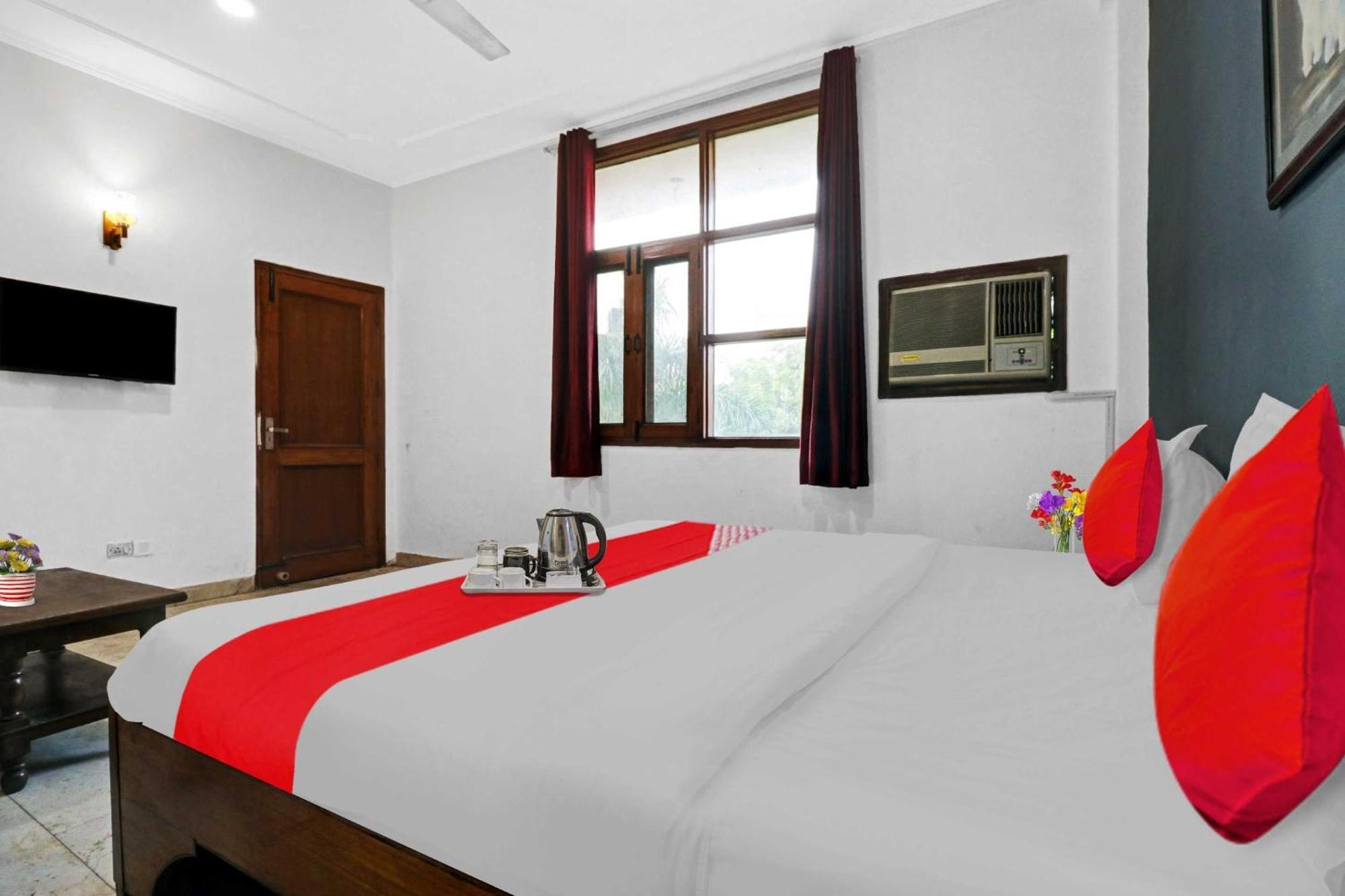 Hotel O Airport Gross