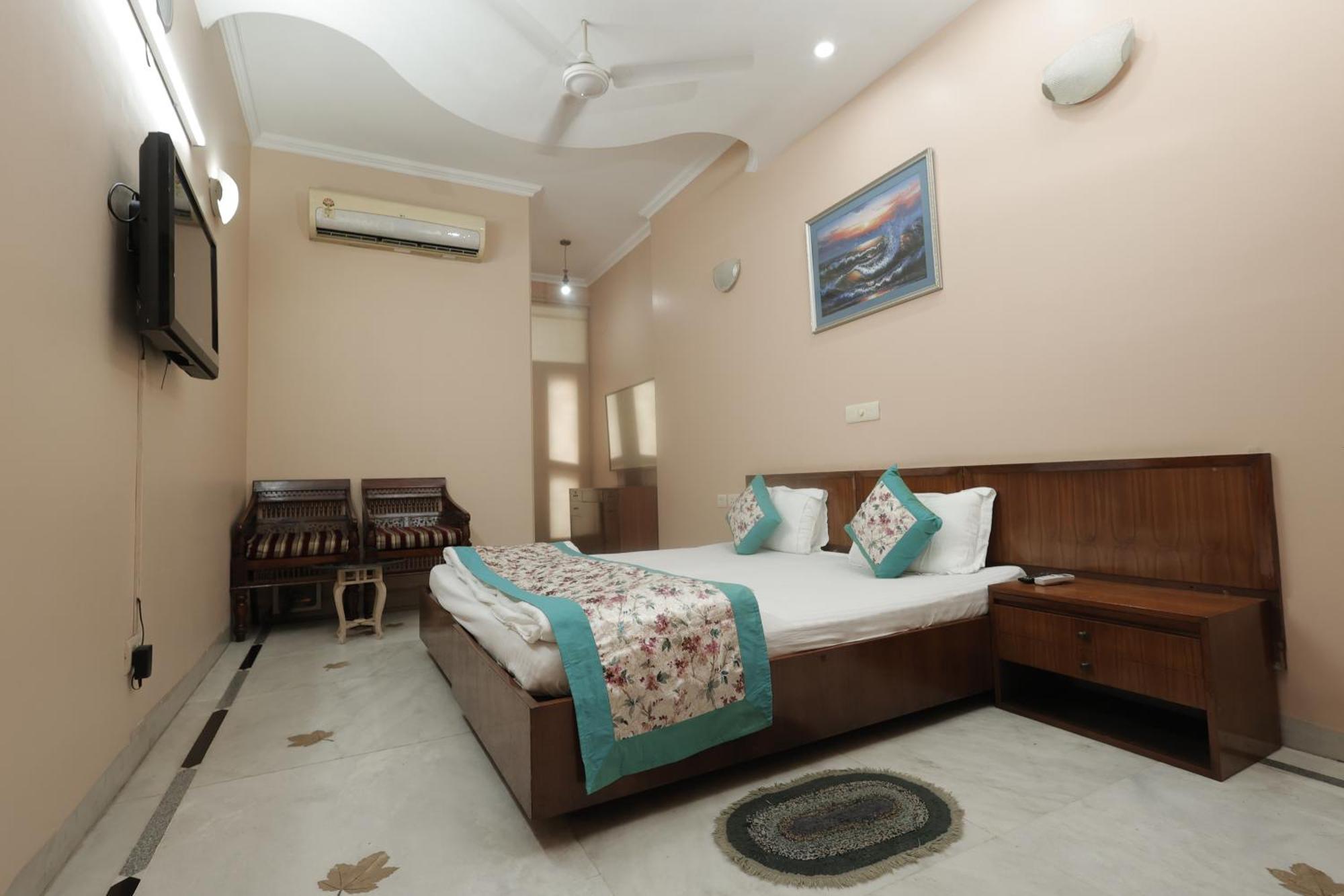 Ss Residency New Delhi