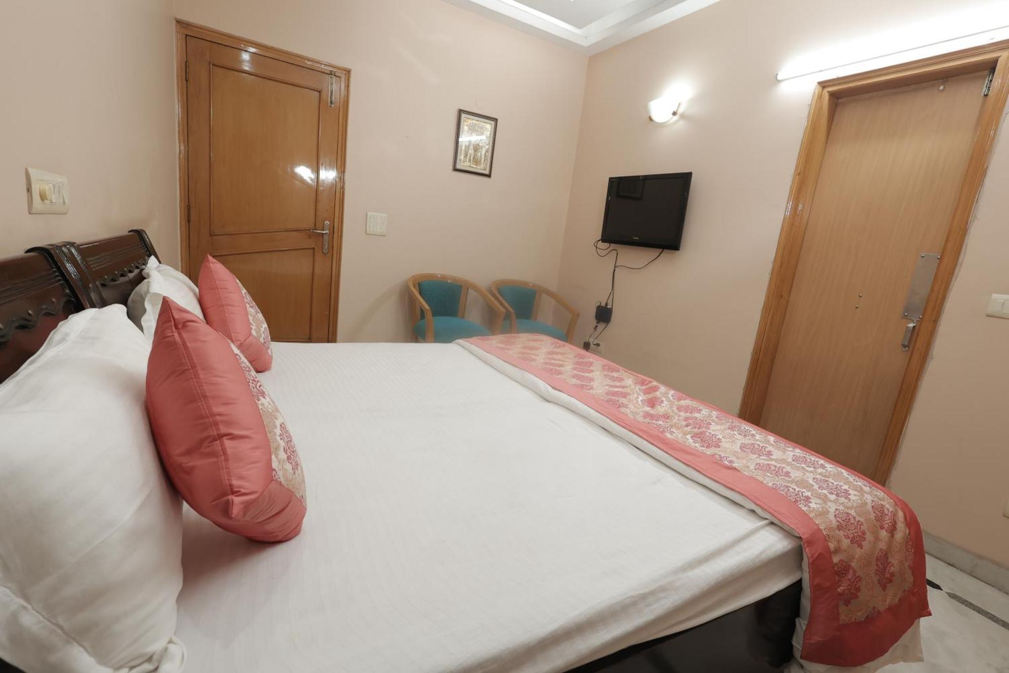 Ss Residency Bed & Breakfast New Delhi