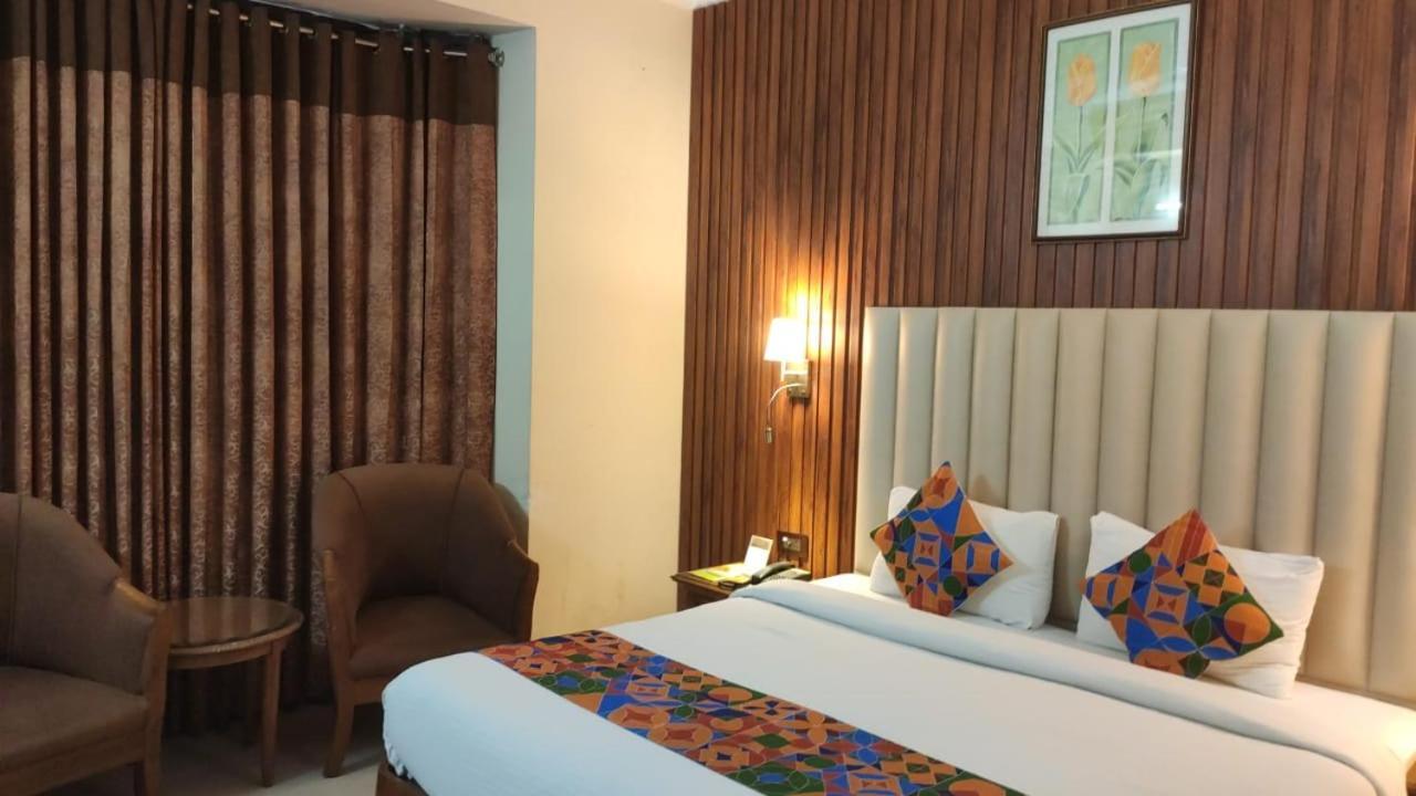 Conclave Executive Hotel New Delhi