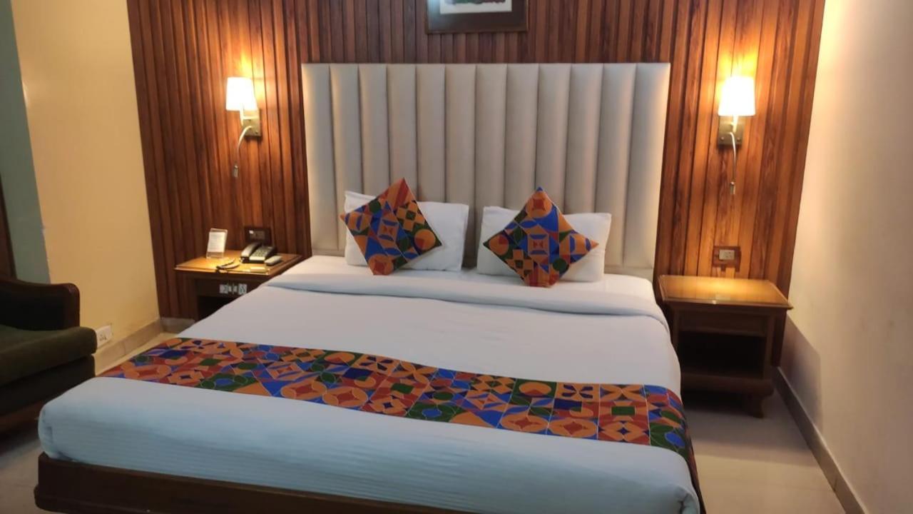 Conclave Executive Hotel 3*