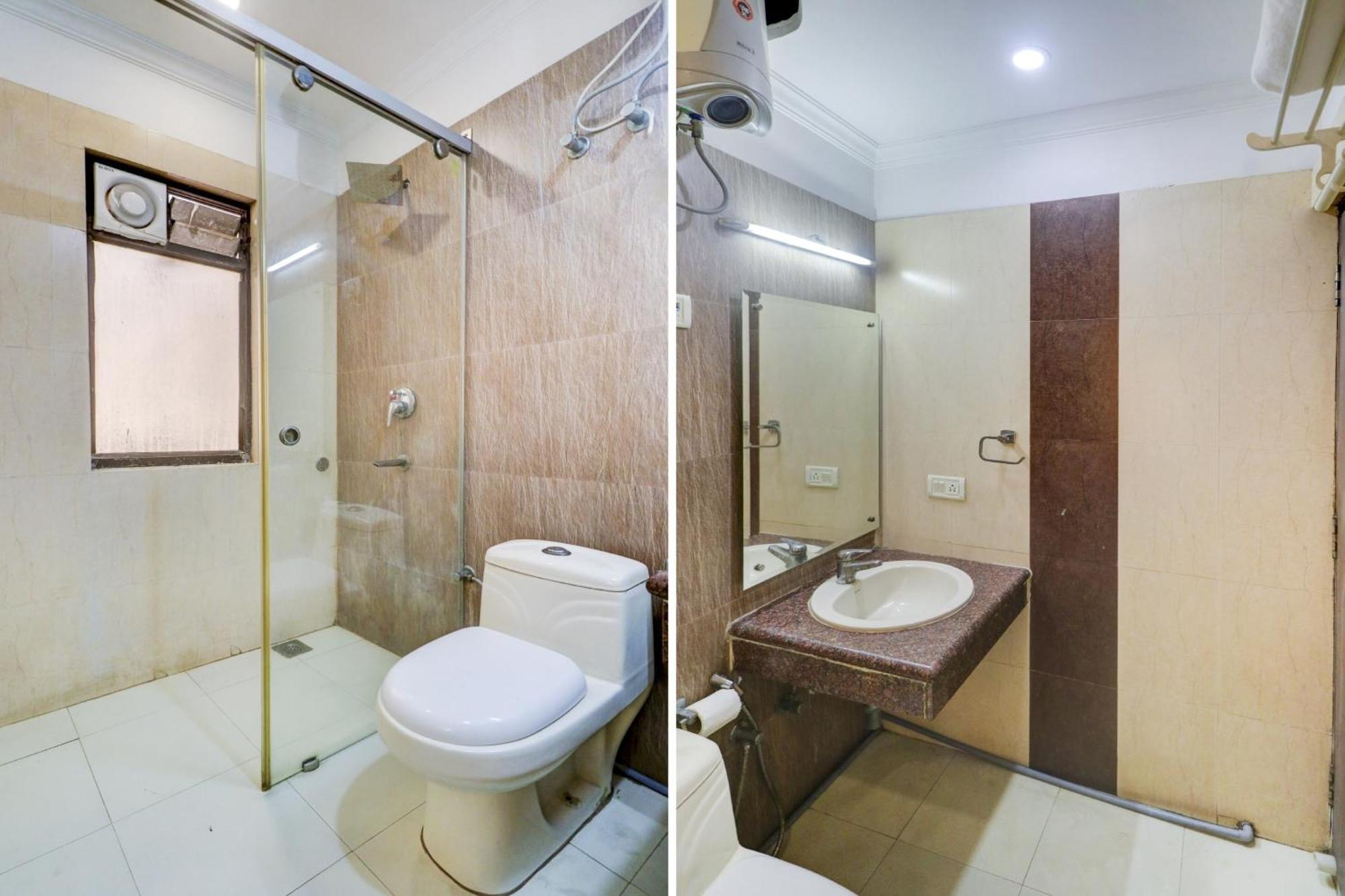 Hotel Townhouse 517 La Sapphire Near Delhi Airport 4*