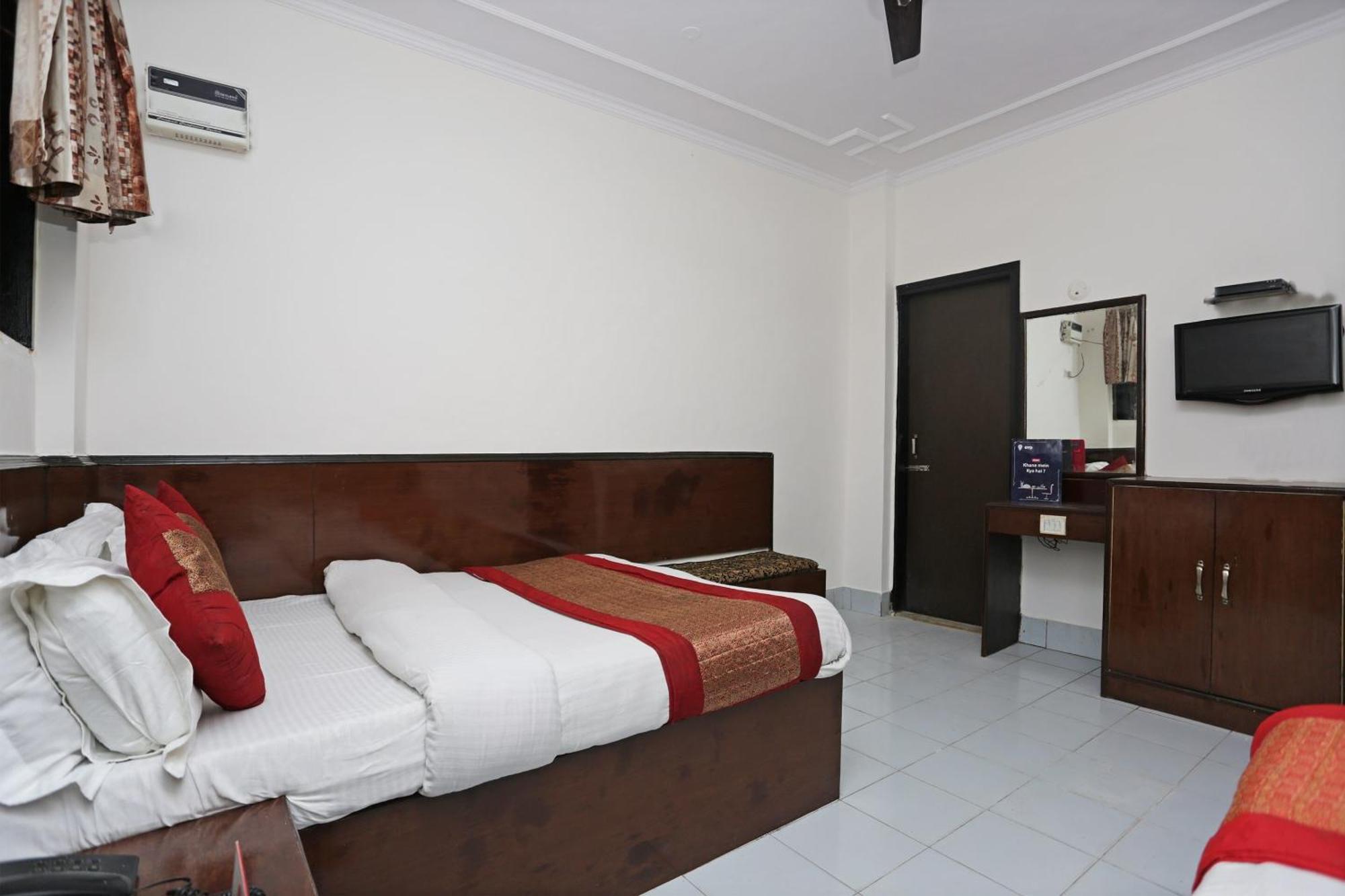 Hotel Flagship Hotel International Neelam Suites Near Jama Masjid