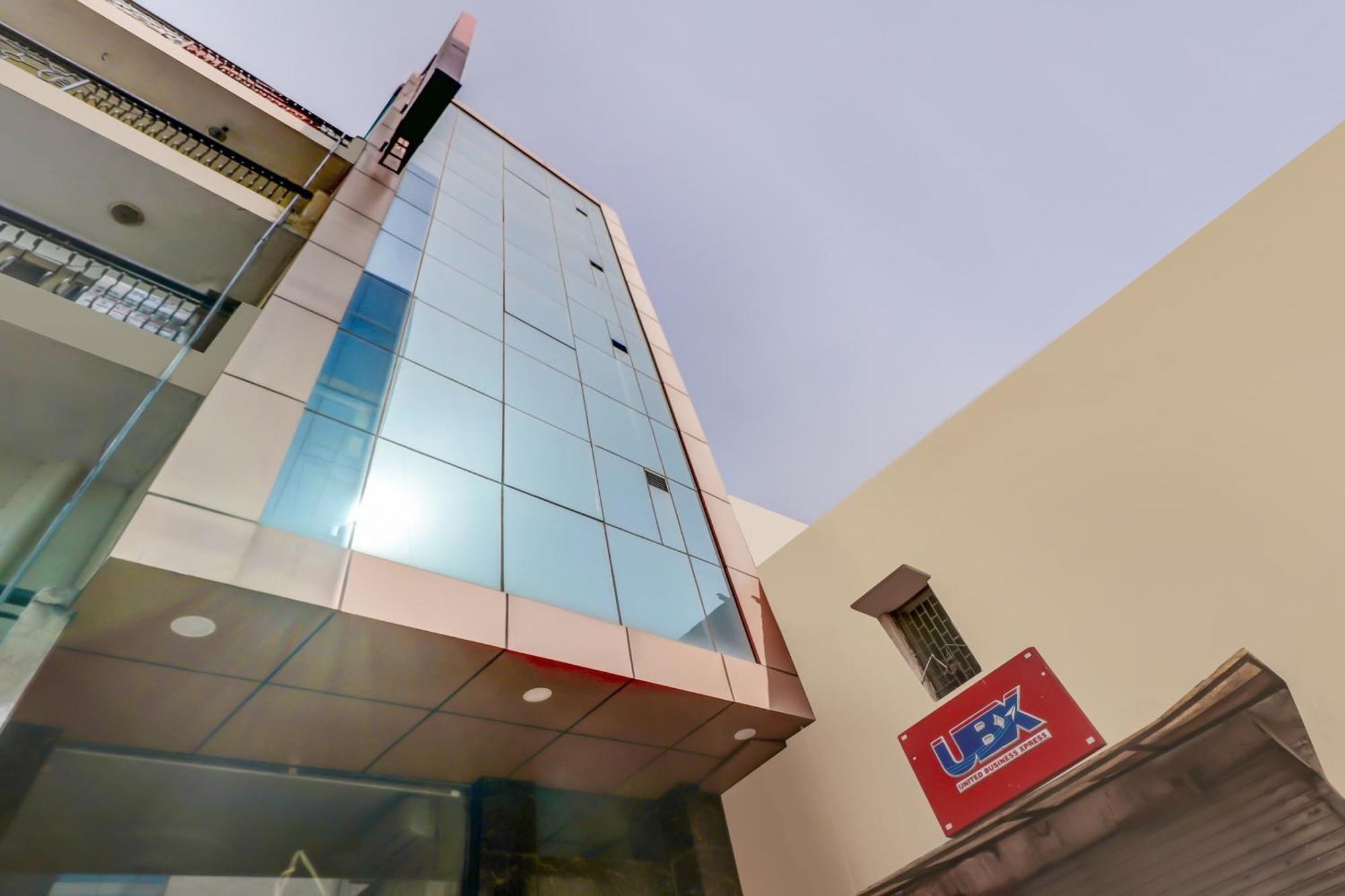 Oyo Olive New Delhi