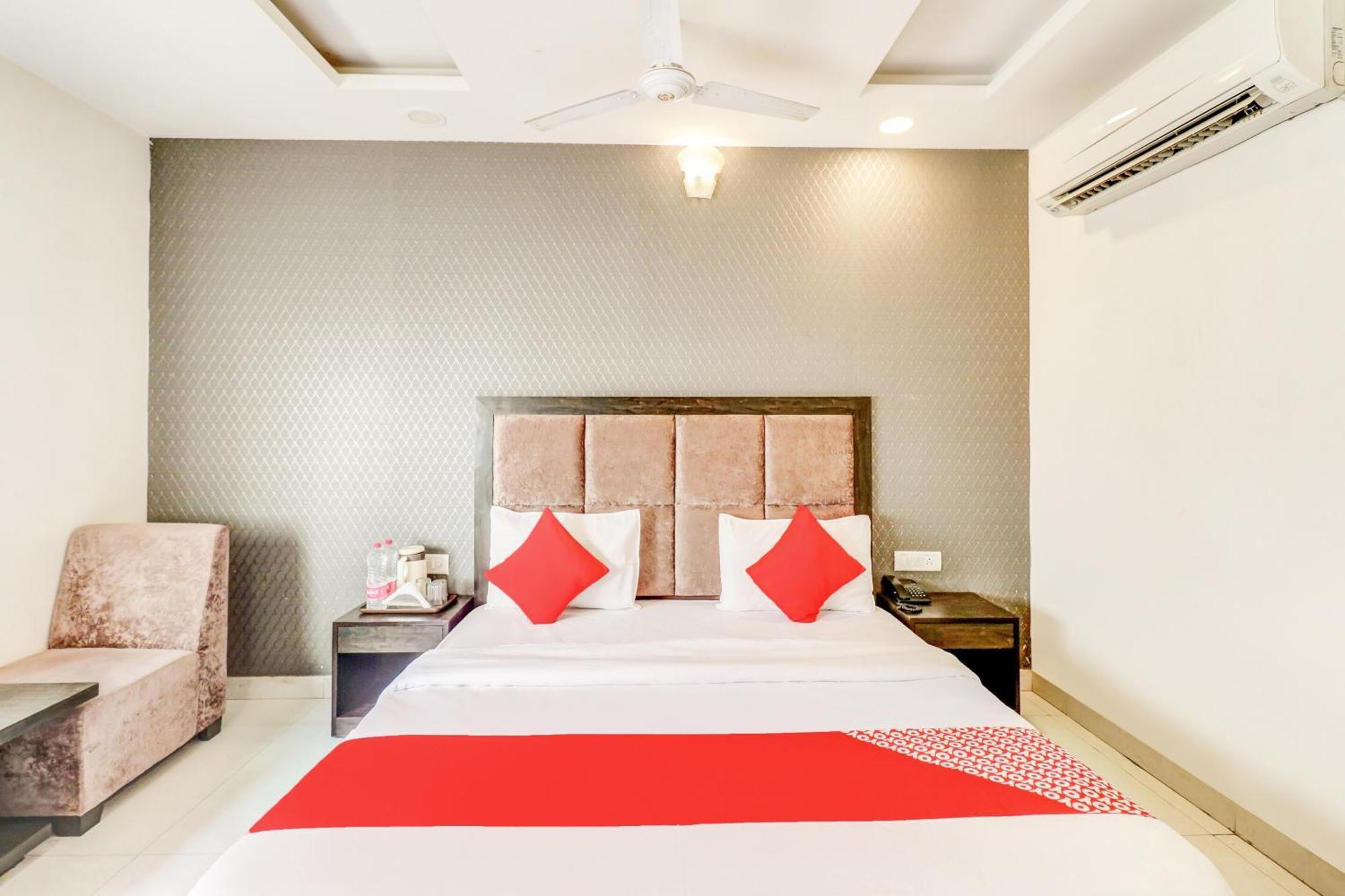 Oyo Olive 3*