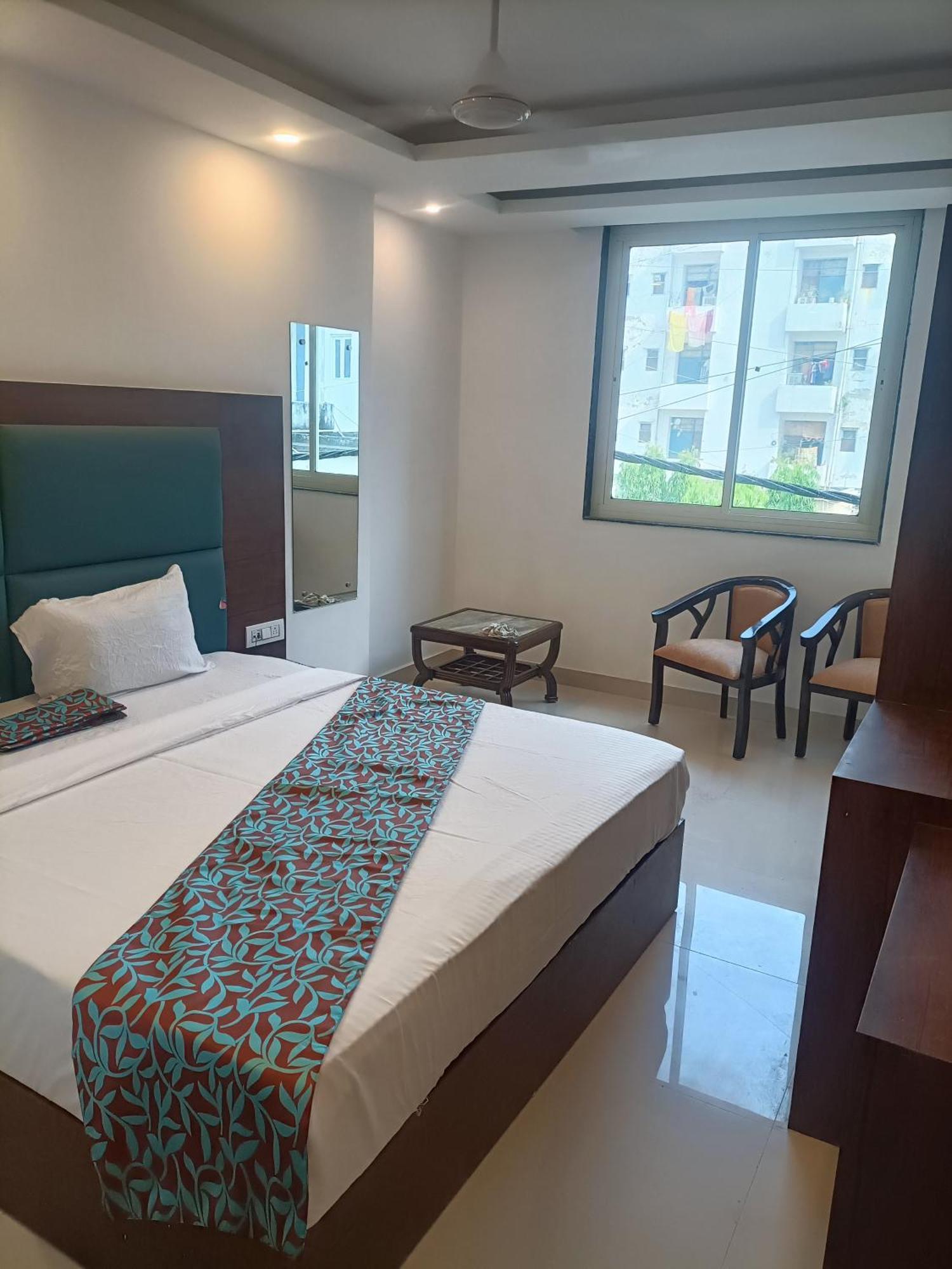 D Tark Near Igi Airport Hotel New Delhi