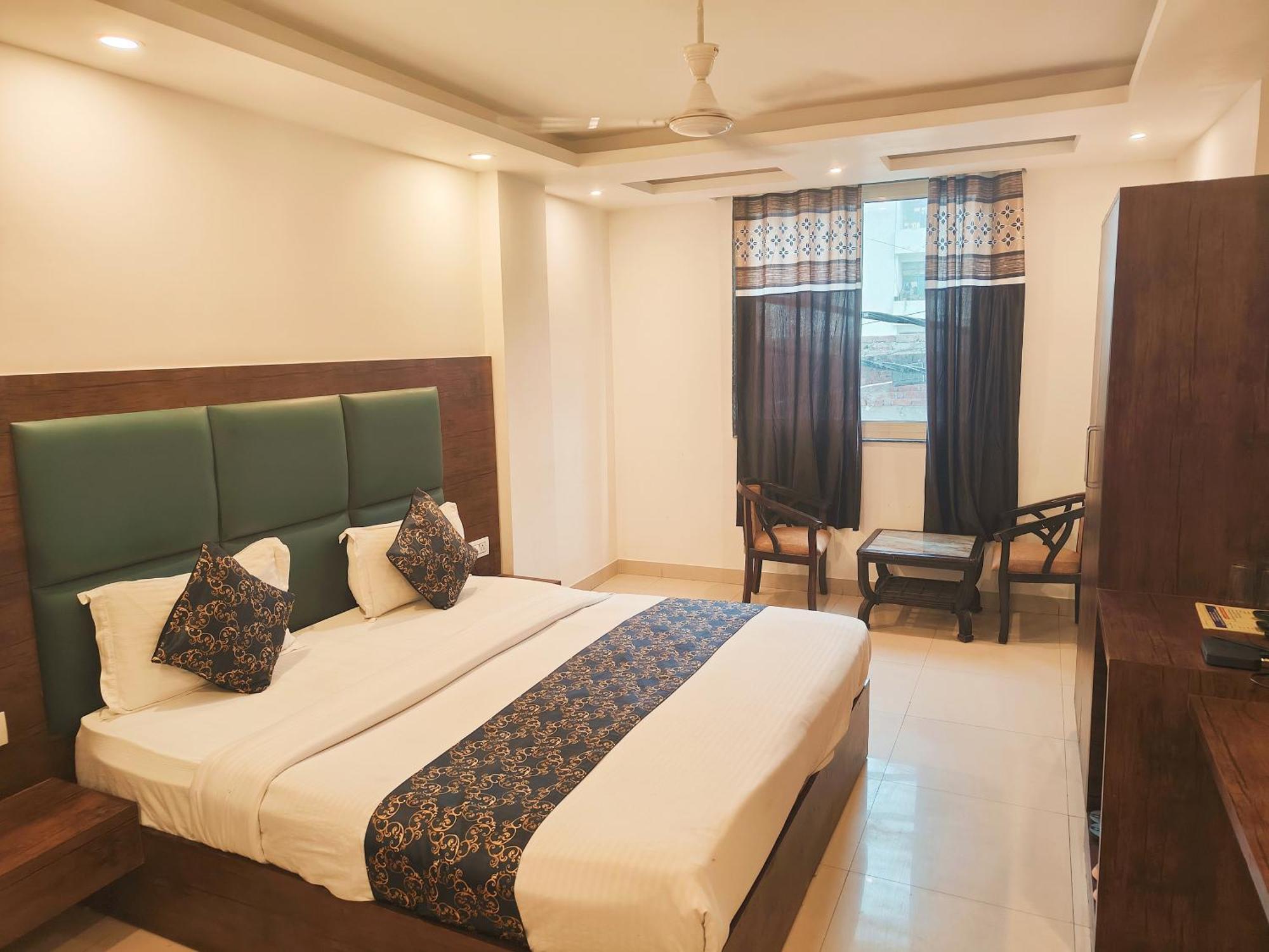 Hotel D Tark Near Igi Airport New Delhi