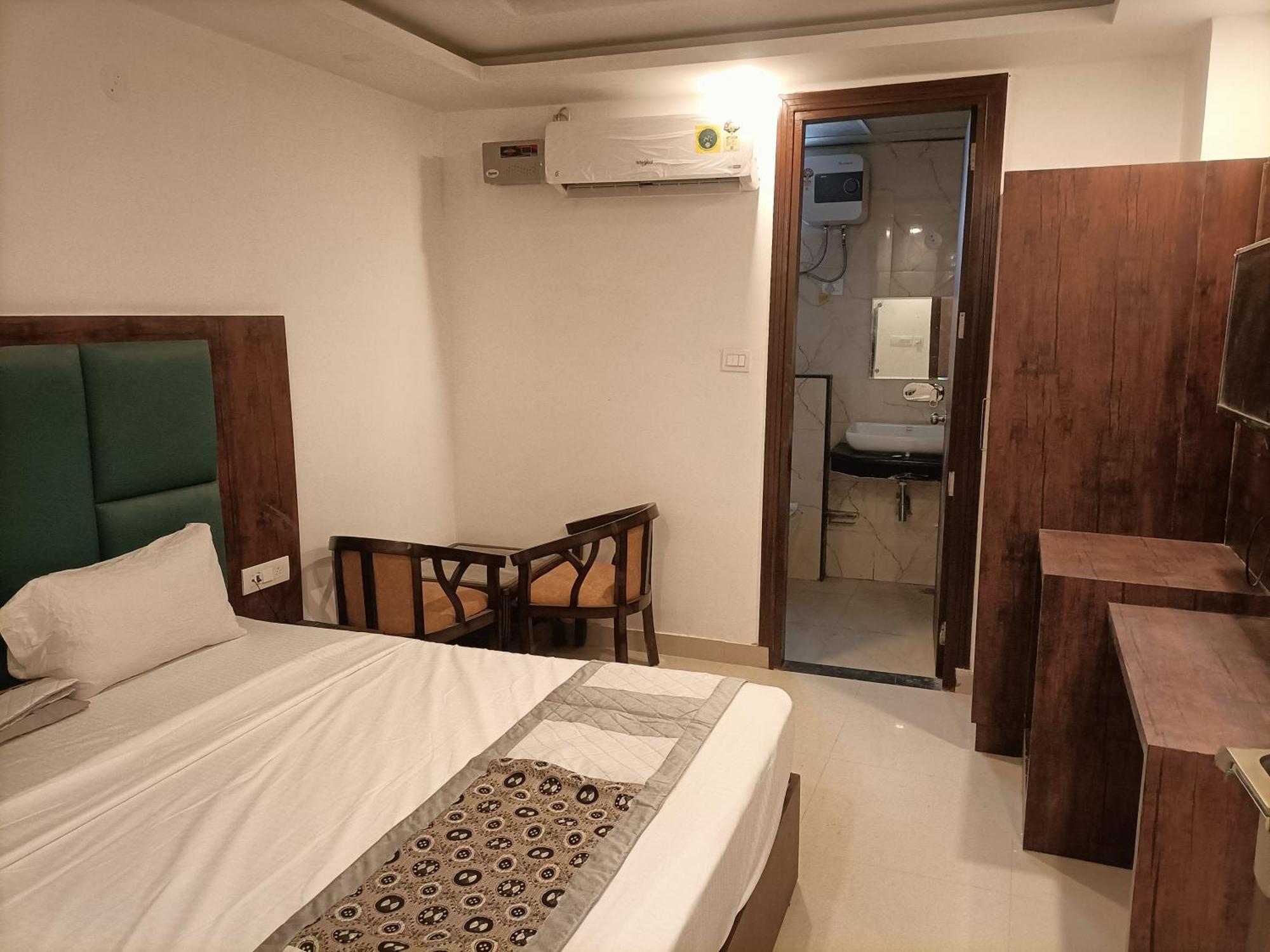 D Tark Near Igi Airport 4*