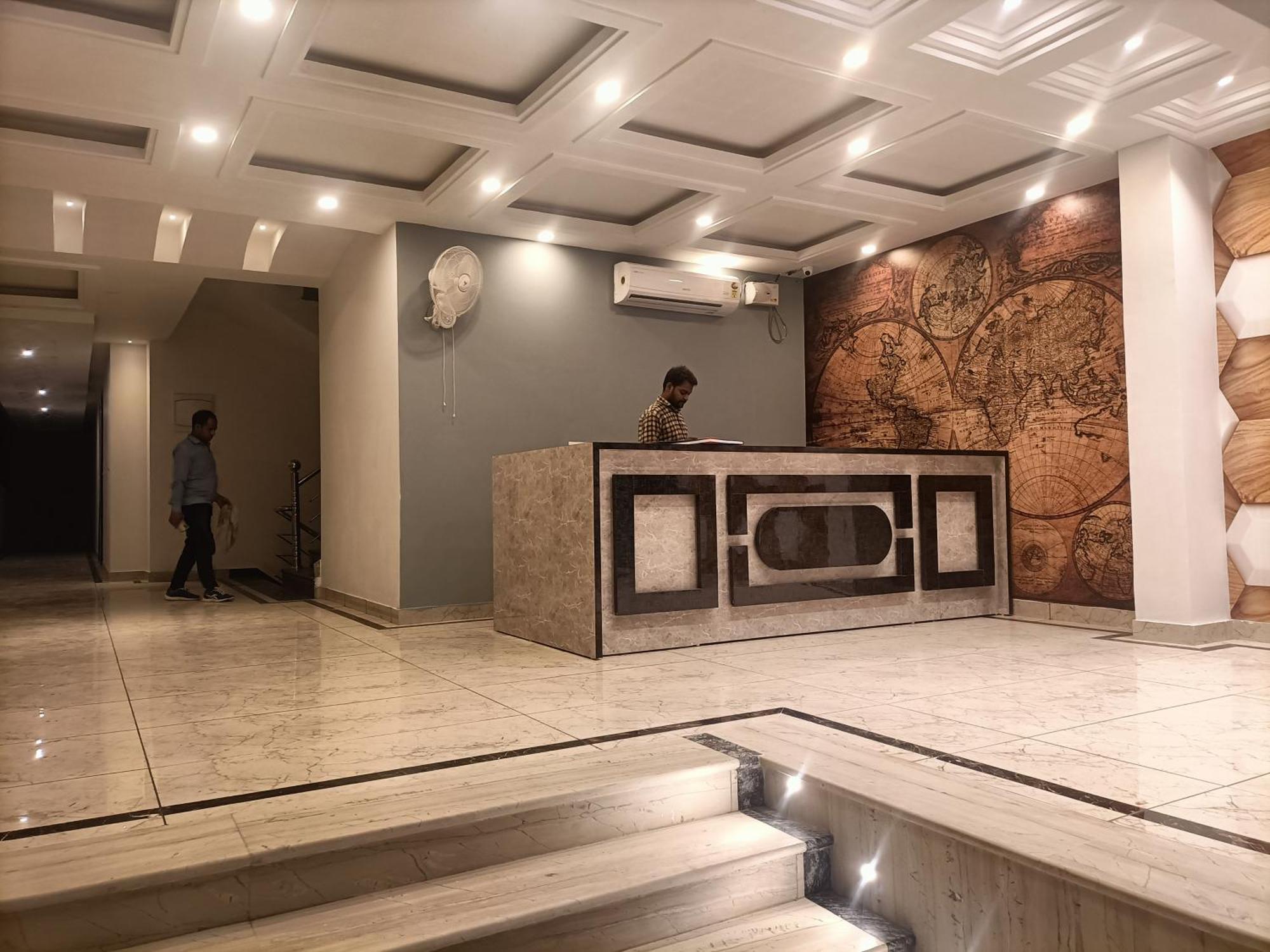 Hotel D Tark Near Igi Airport