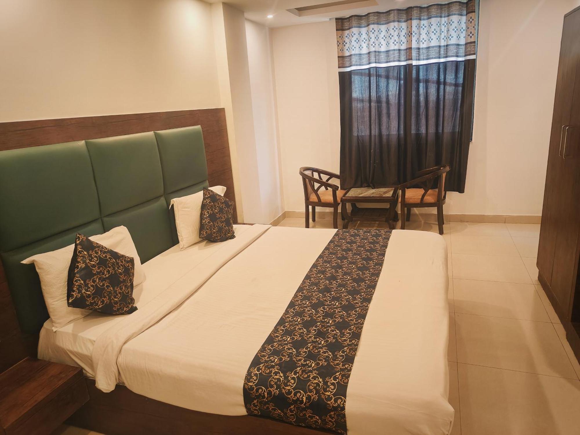 D Tark Near Igi Airport